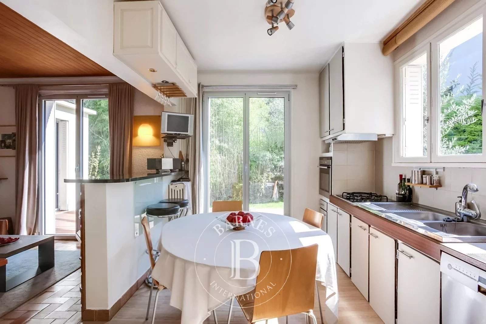 Rueil-Malmaison  - House 4 Bedrooms - picture 6