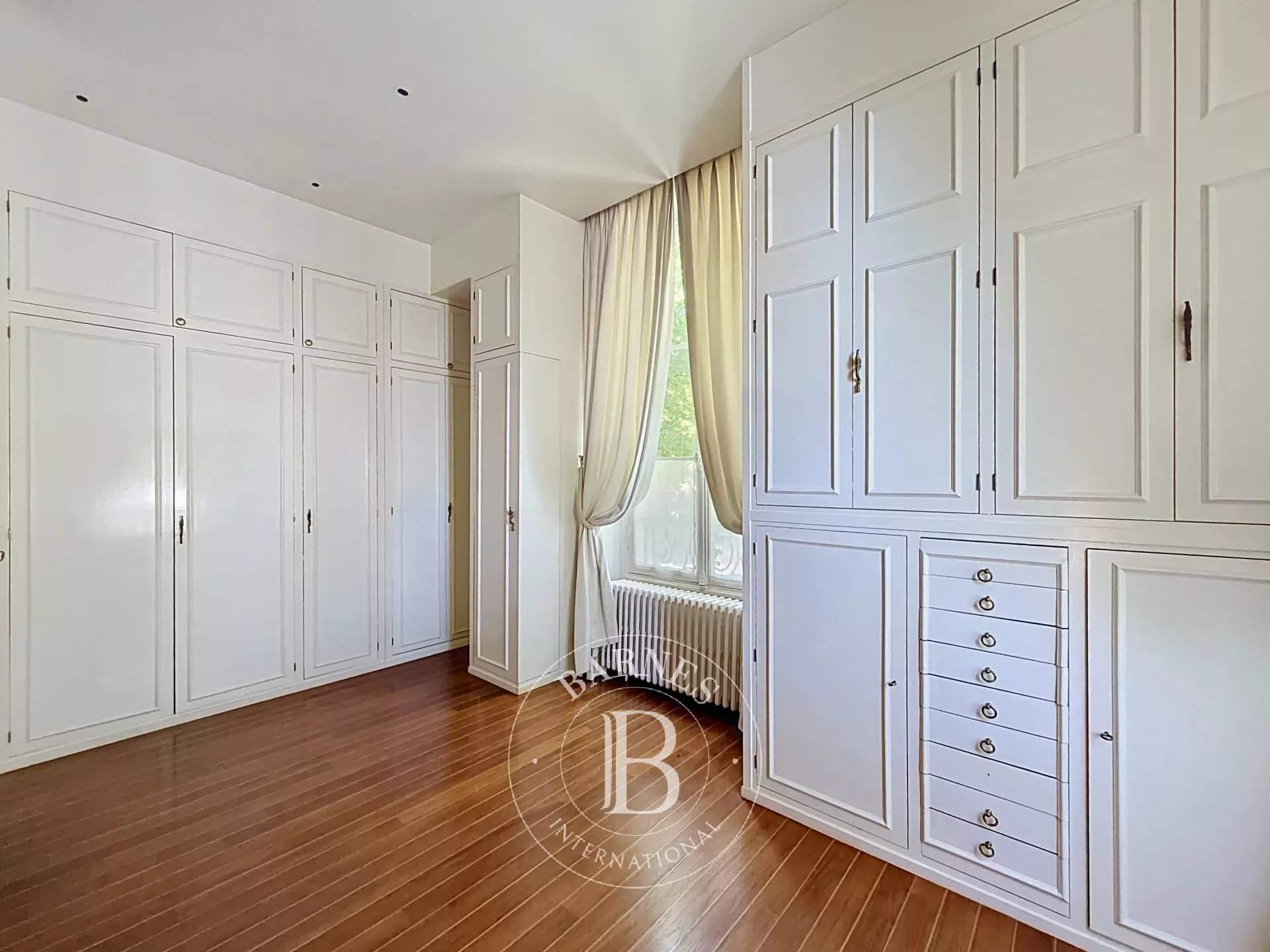 Saint-Cloud  - House 6 Bedrooms - picture 20