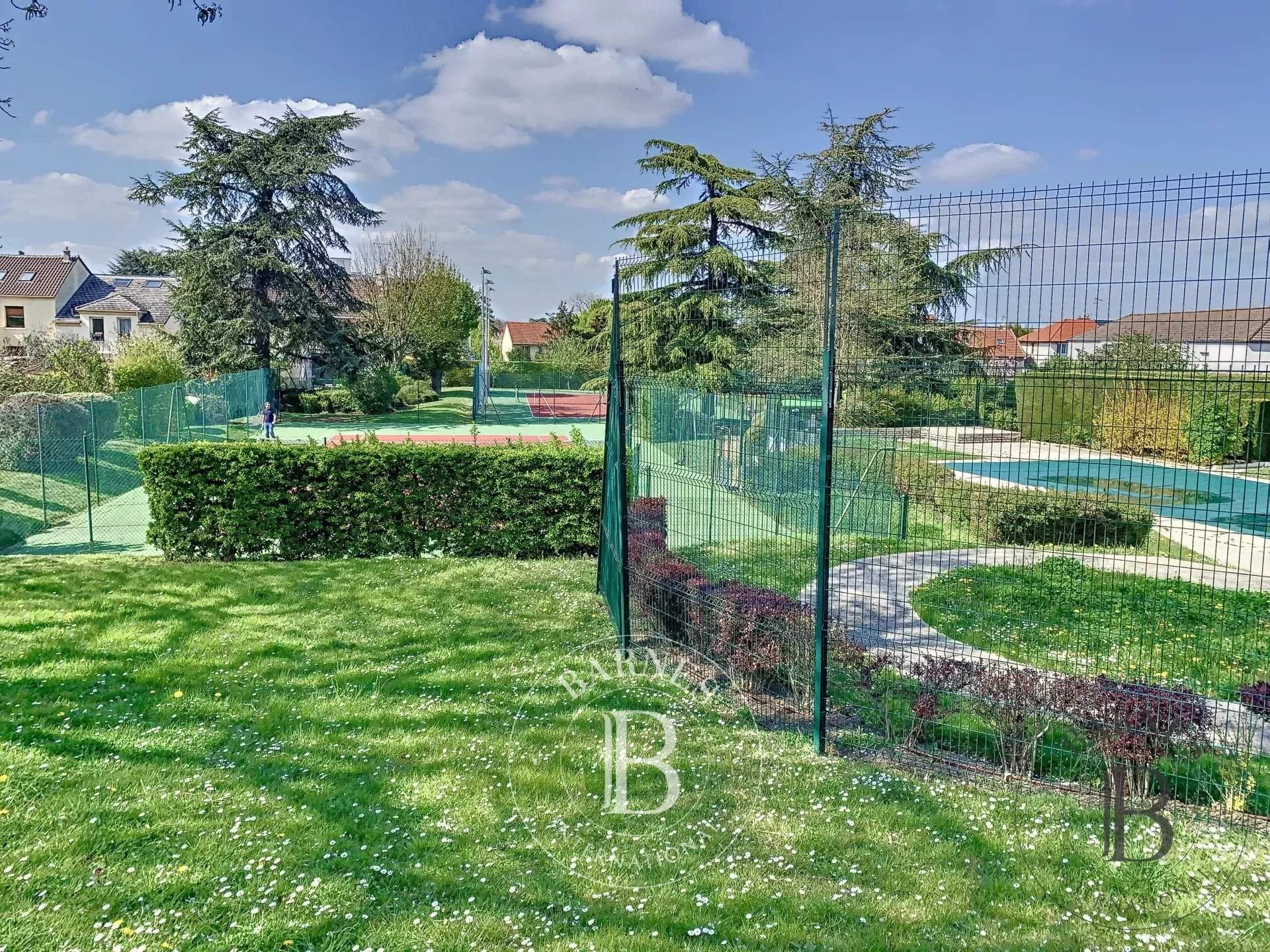 Rueil-Malmaison  - Piso 1 Cuarto - picture 3
