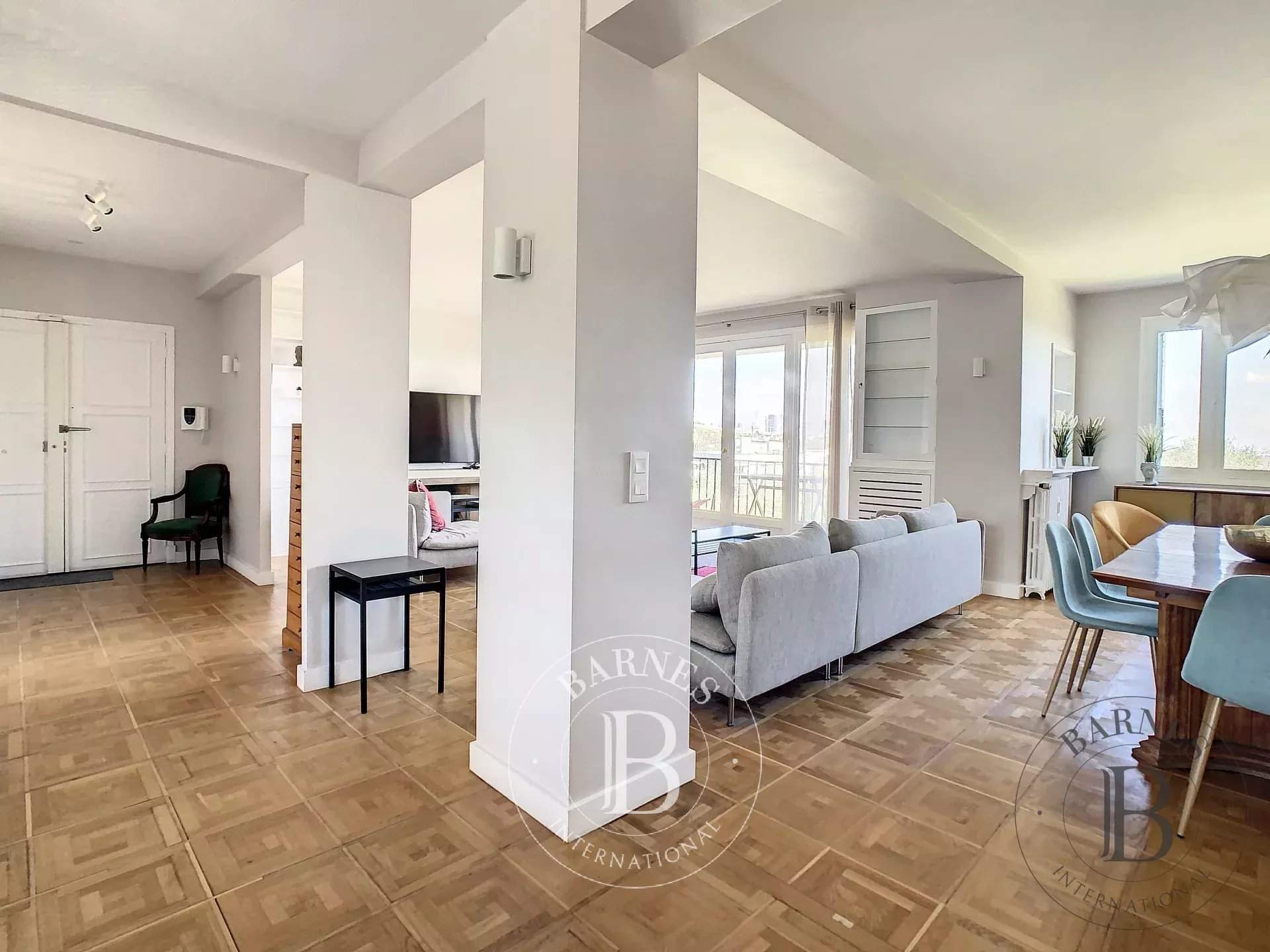 Saint-Cloud  - Apartment 4 Bedrooms - picture 8