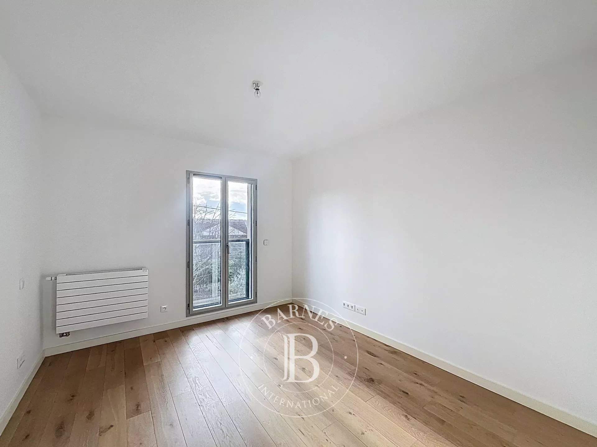 Rueil-Malmaison  - Maison 4 Pi&egrave;ces 2 Chambres - picture 7