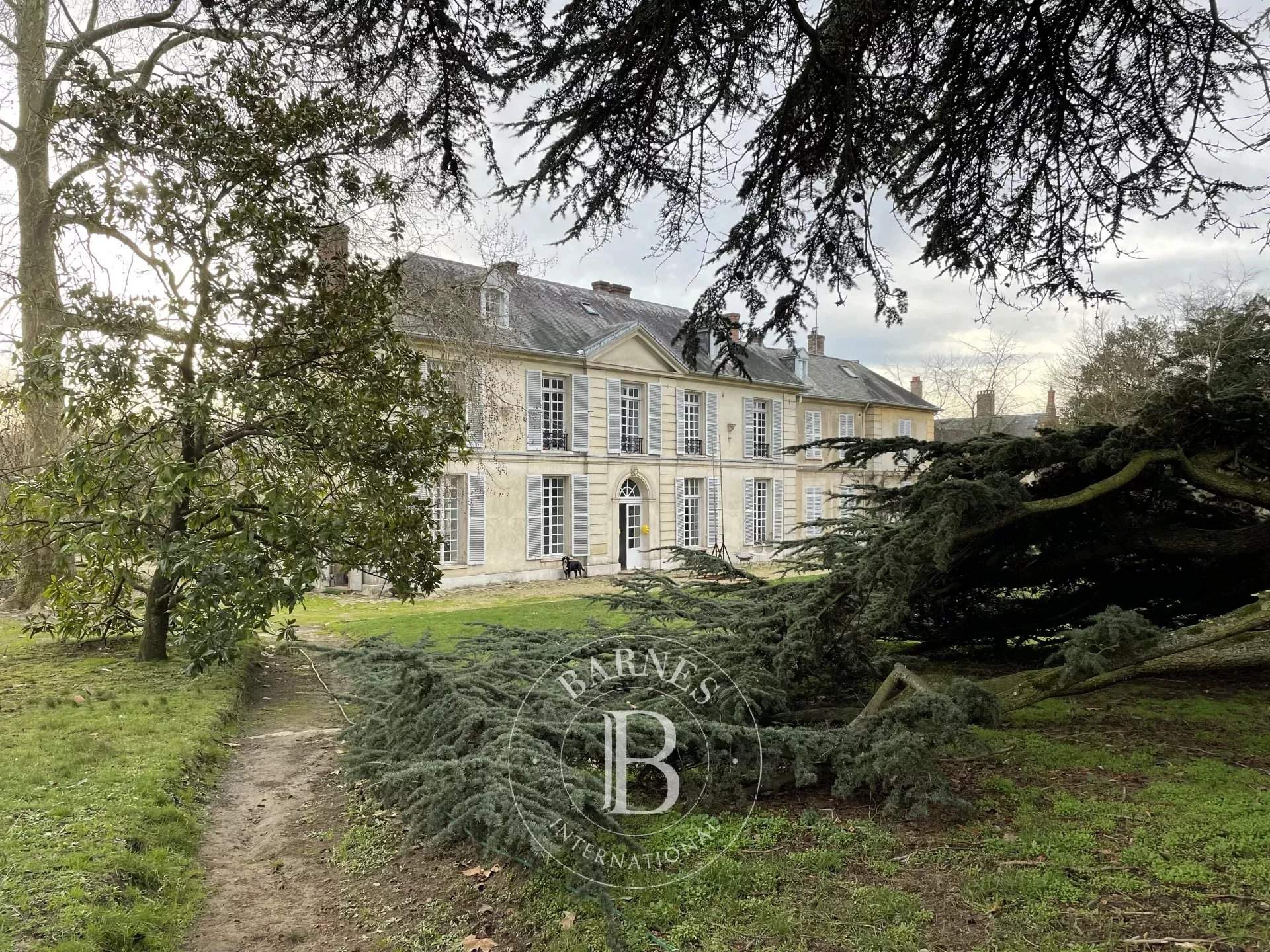 Verrières-le-Buisson  - Mansion 4 Bedrooms - picture 1