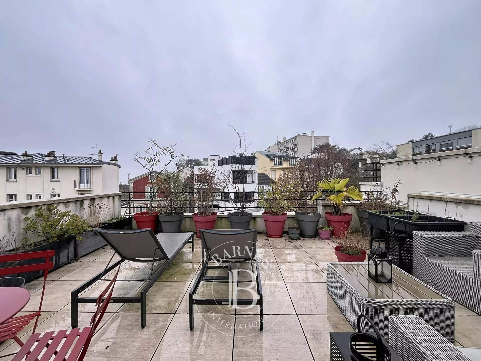 Suresnes  - House 4 Bedrooms - picture 8