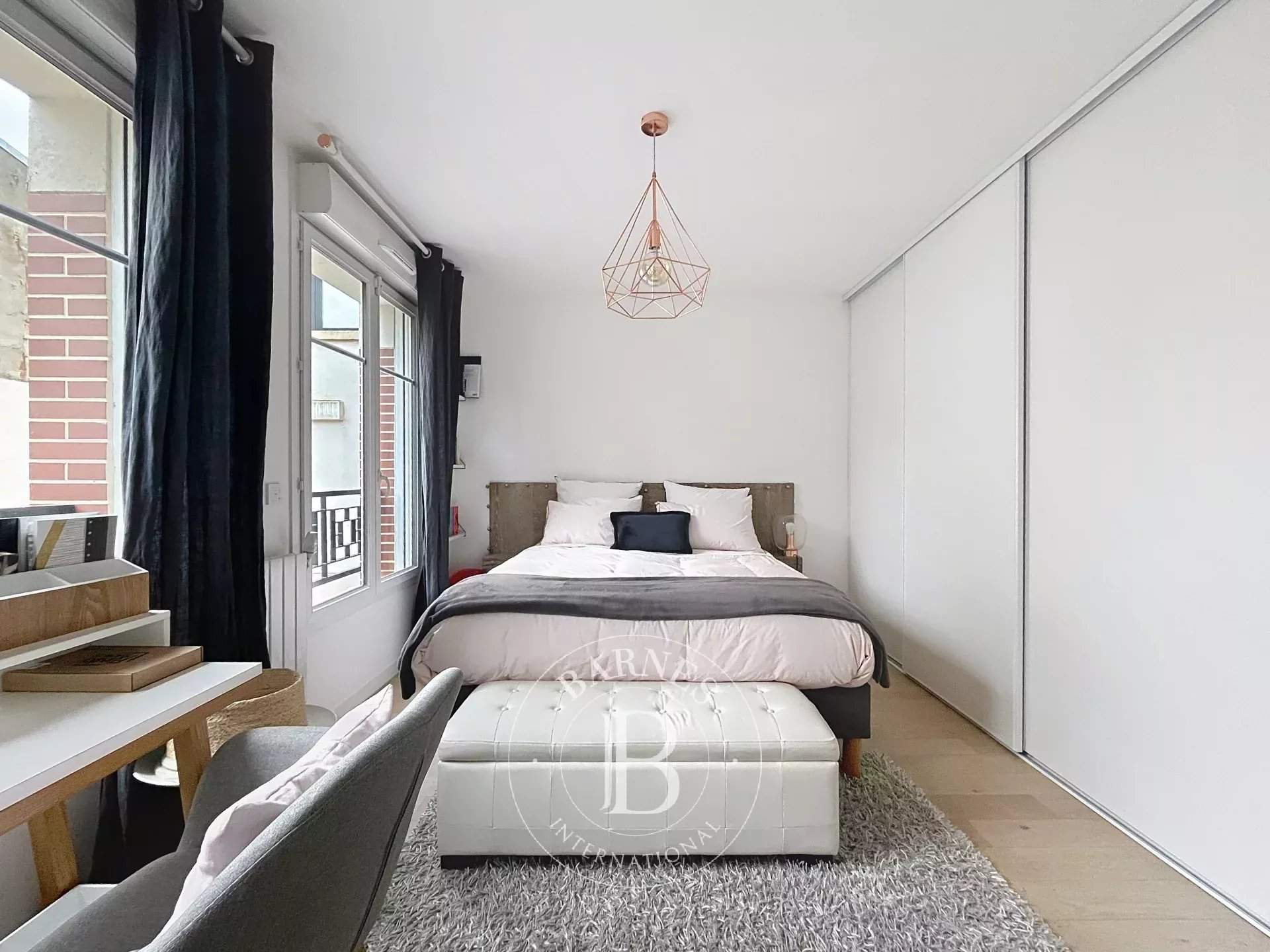 Suresnes  - House 4 Bedrooms - picture 9