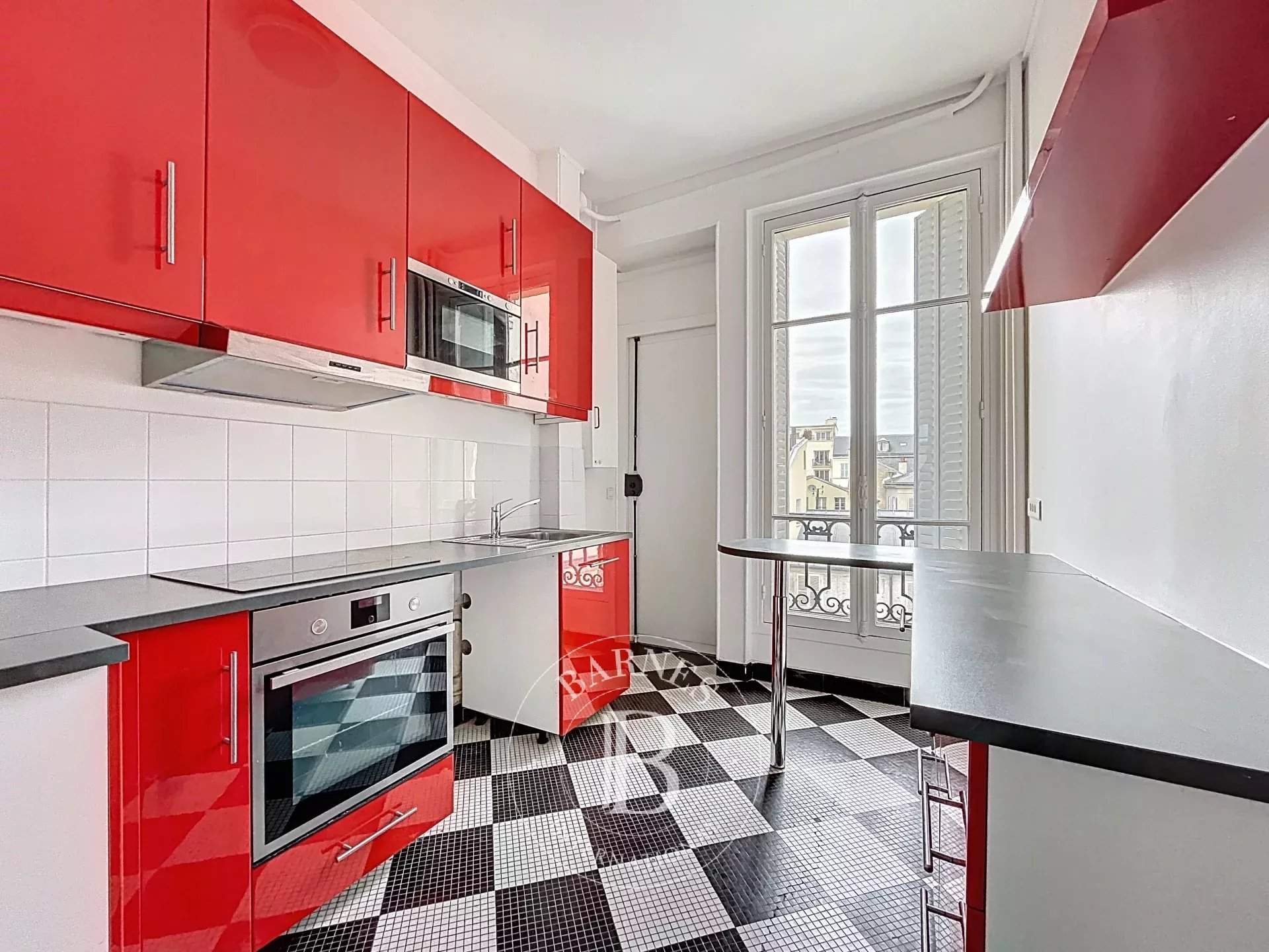 Versailles  - Apartment 3 Bedrooms - picture 12