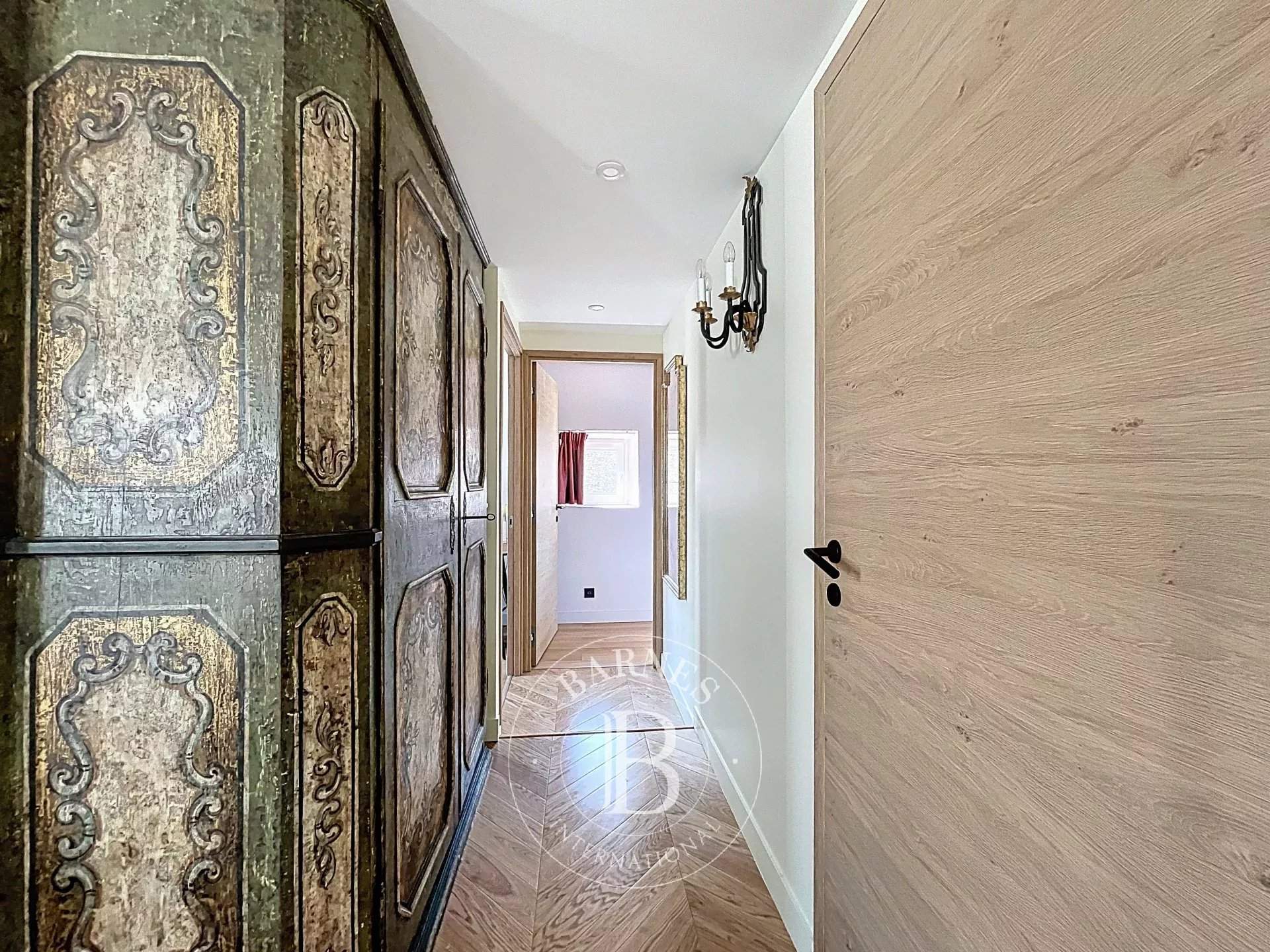 Versailles  - Apartment 2 Bedrooms - picture 15