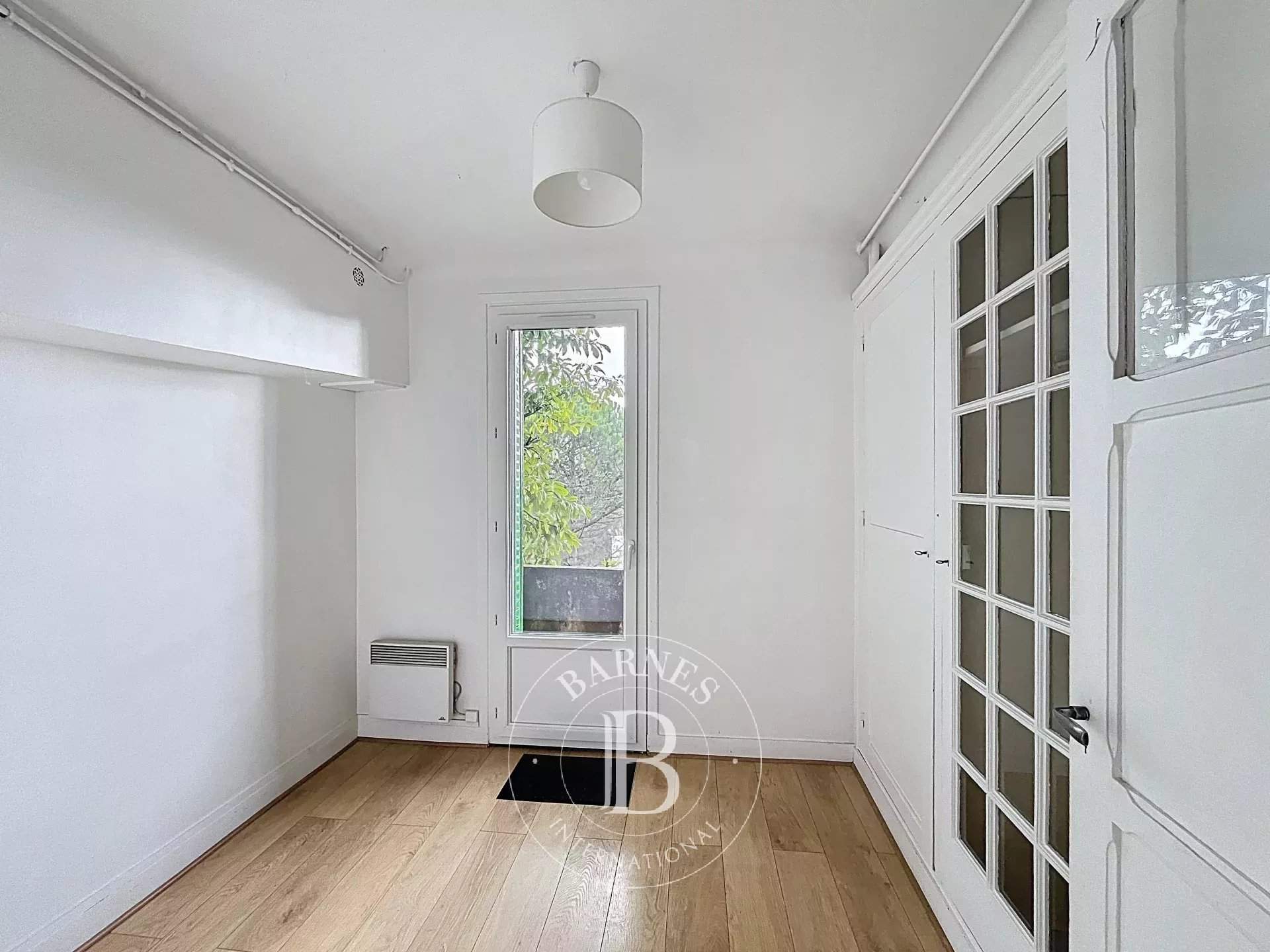 Saint-Cloud  - House 4 Bedrooms - picture 13