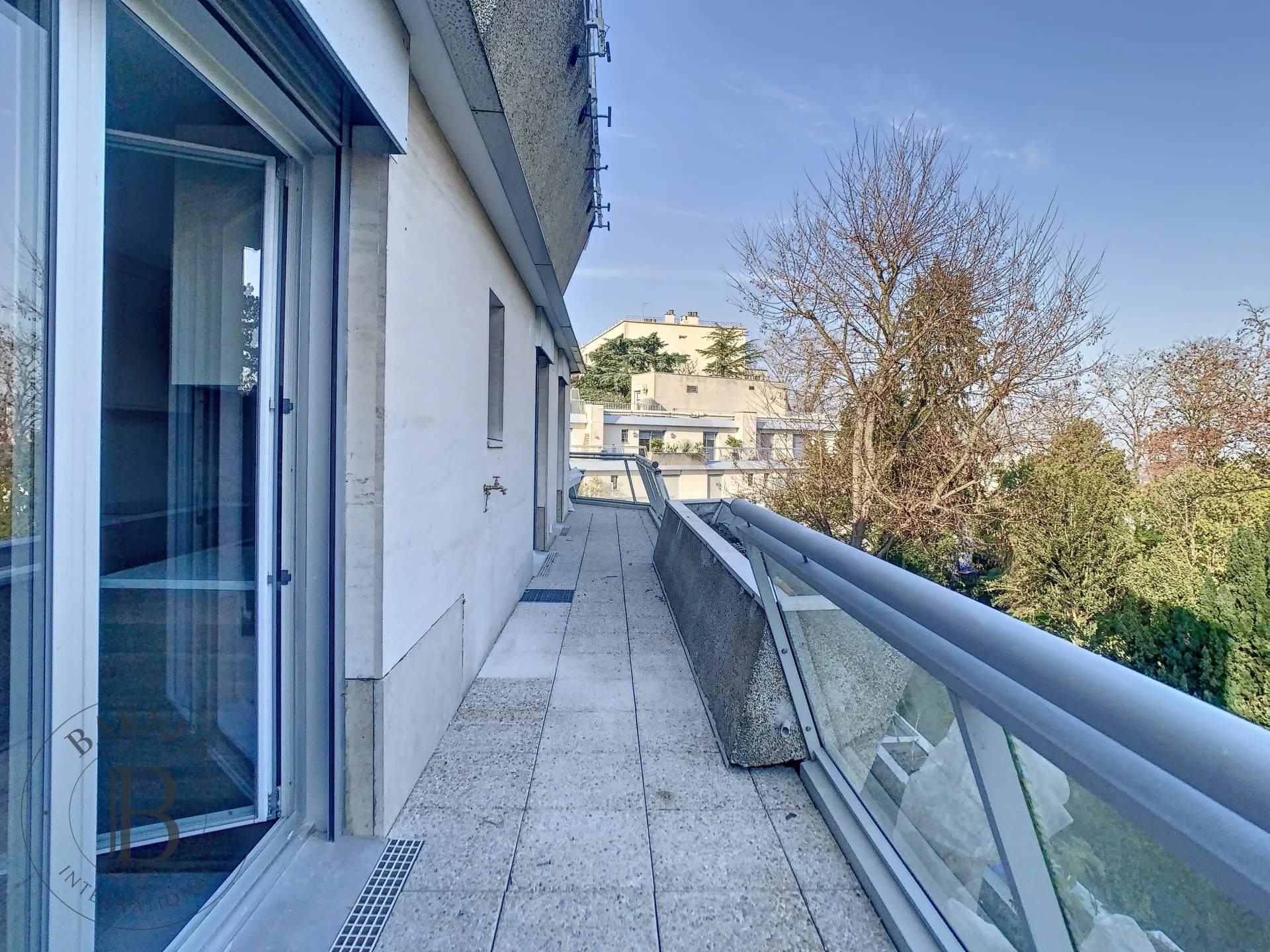 Saint-Cloud  - Appartement 4 Pi&egrave;ces 3 Chambres - picture 6