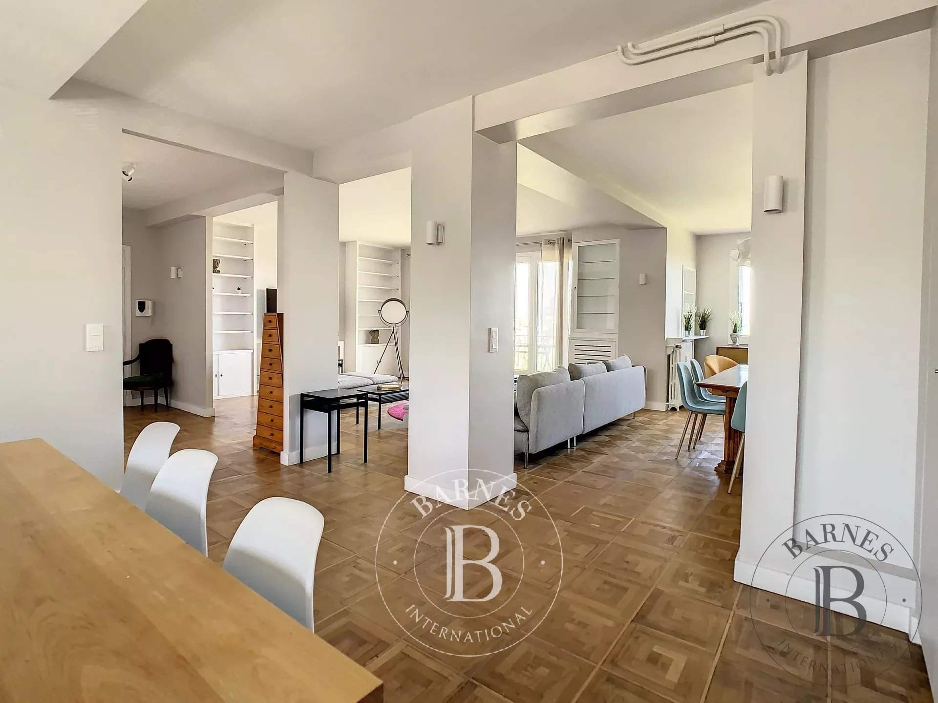 Saint-Cloud  - Apartment 4 Bedrooms - picture 9