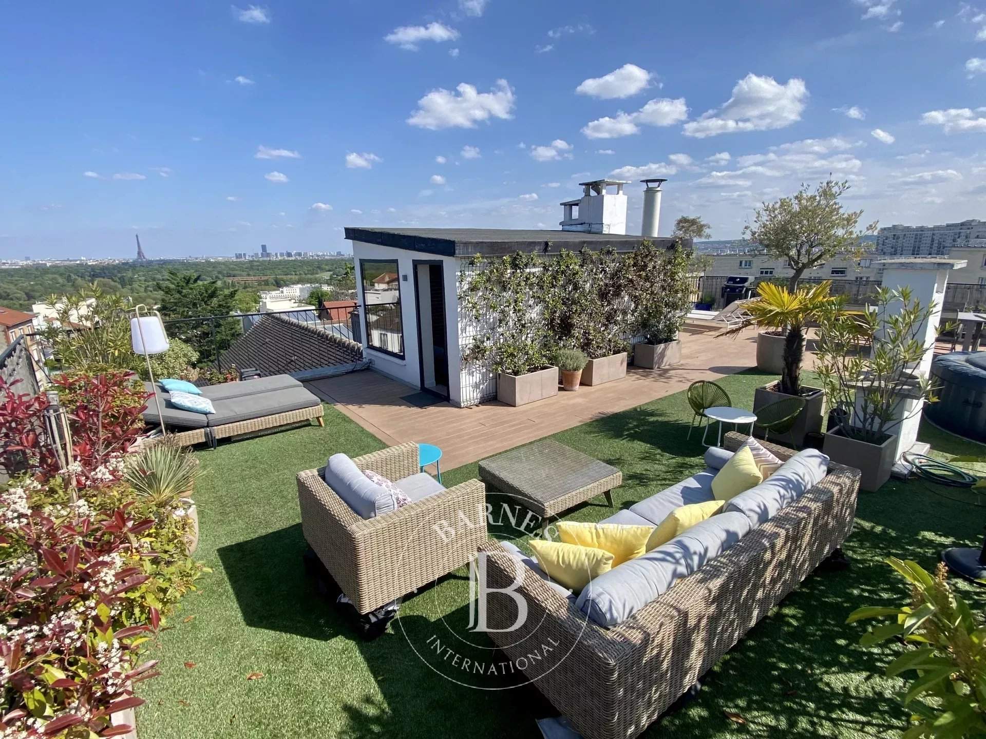 Suresnes  - Piso 4 Cuartos 3 Habitaciones - picture 3