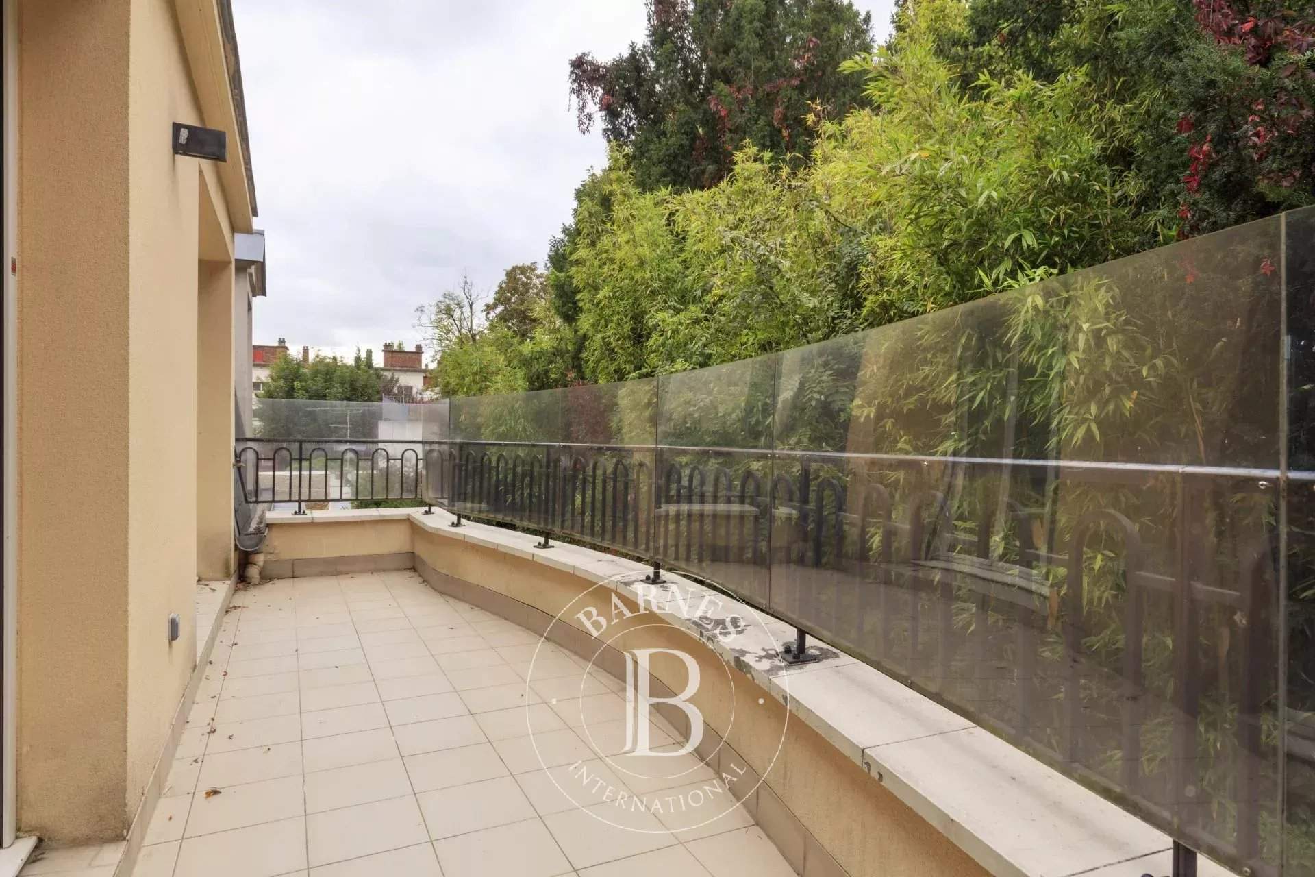 Saint-Cloud  - Apartment 4 Bedrooms - picture 19