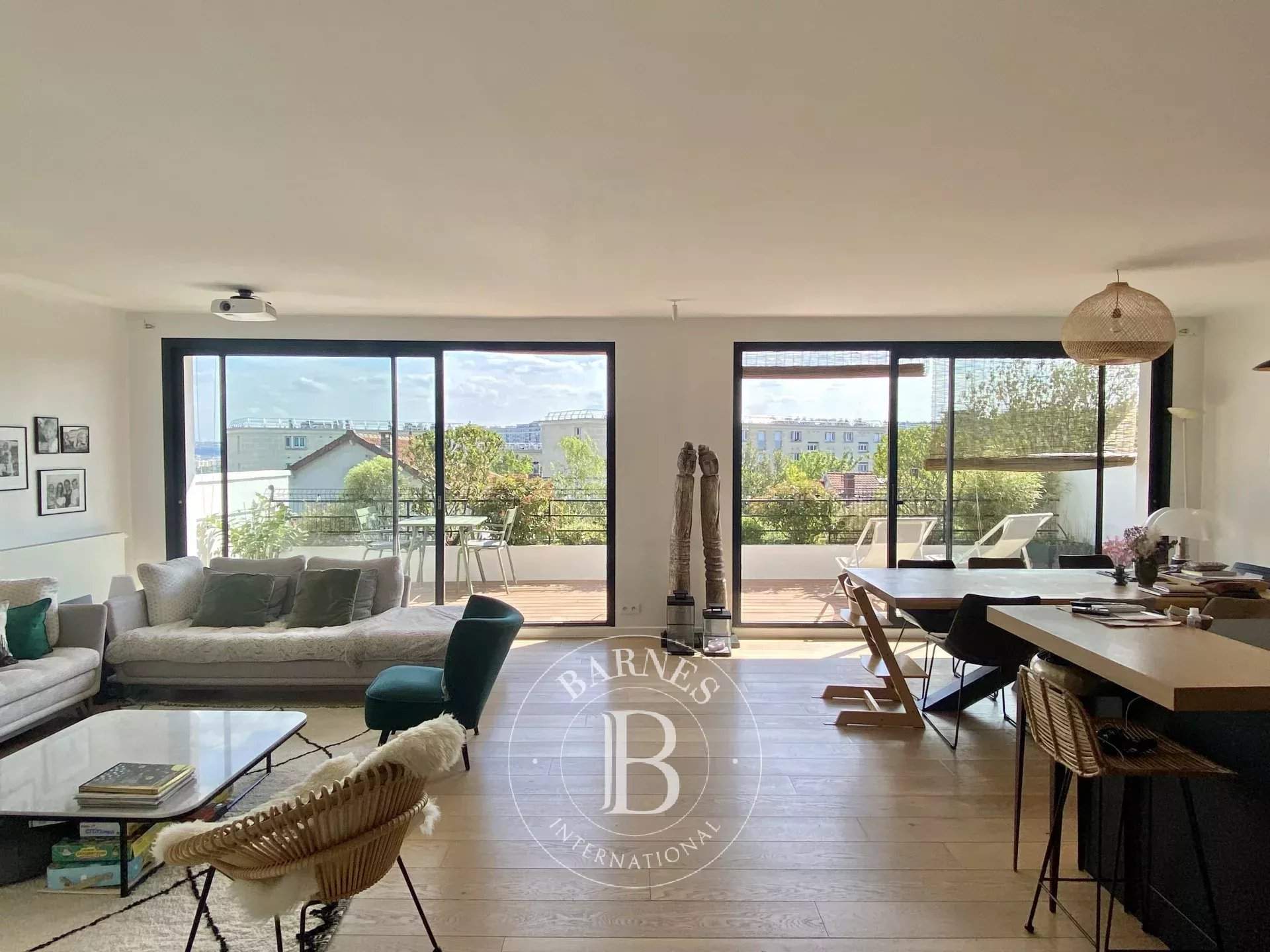 Suresnes  - Piso 4 Cuartos 3 Habitaciones - picture 4