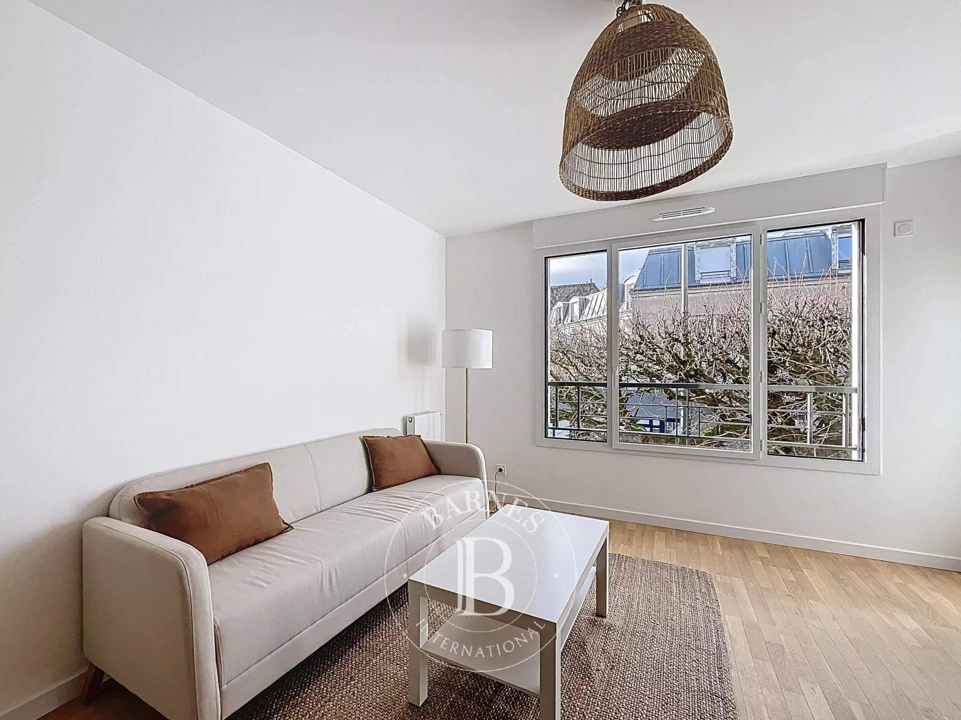 Meudon  - Piso 2 Cuartos, 1 Habitacion - picture 2