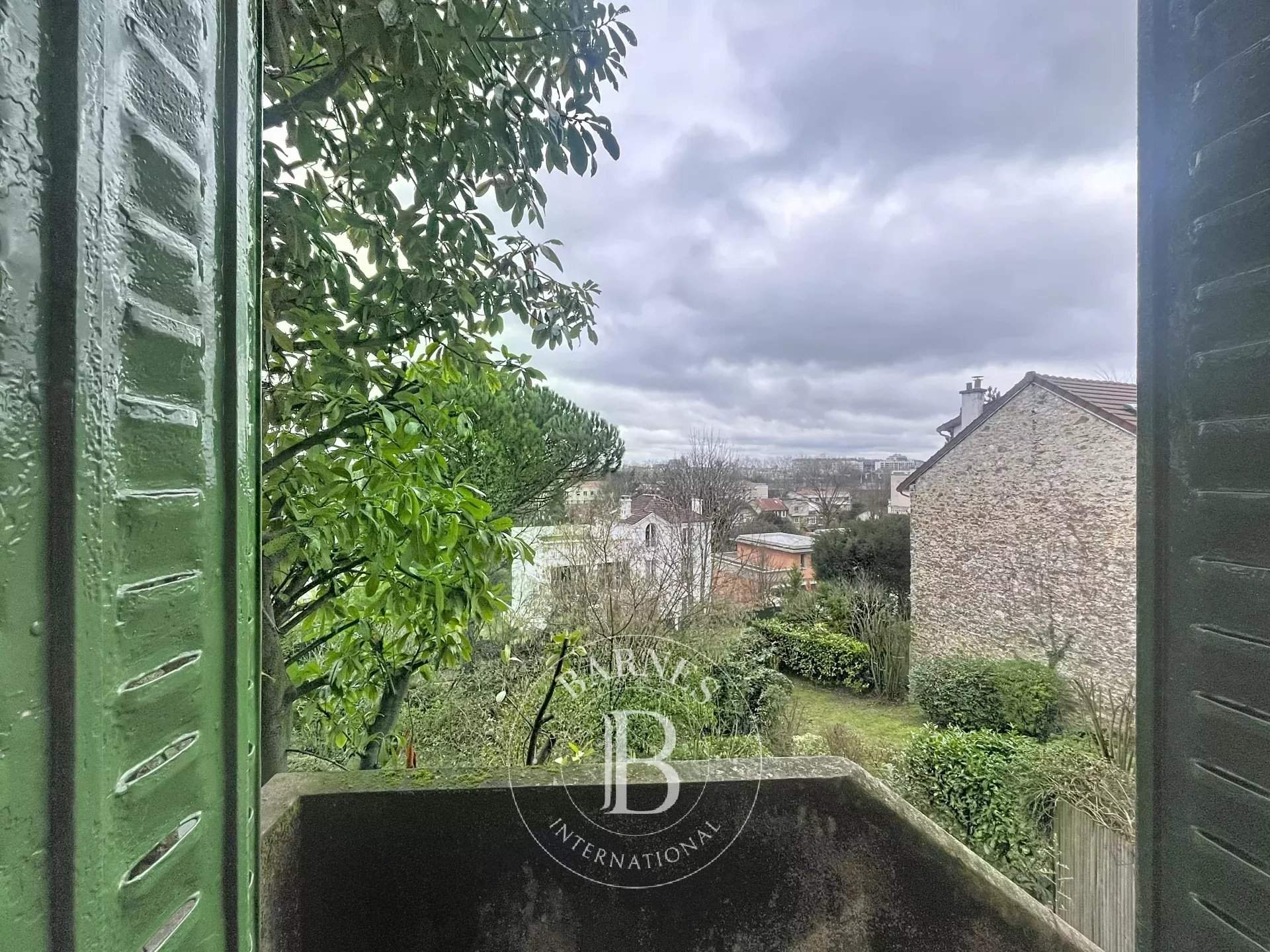 Saint-Cloud  - House 4 Bedrooms - picture 12