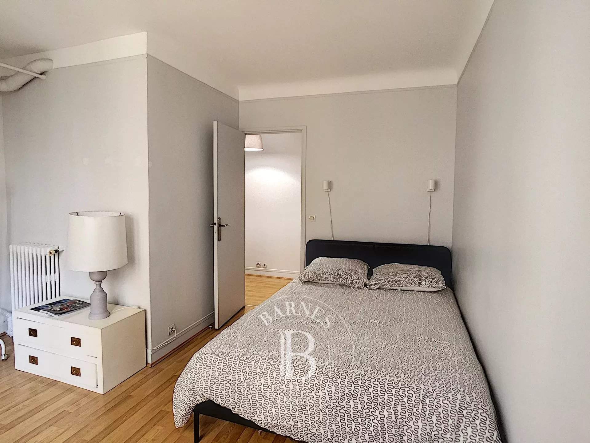 Boulogne-Billancourt  - Appartement 2 Pièces, 1 Chambre - picture 3