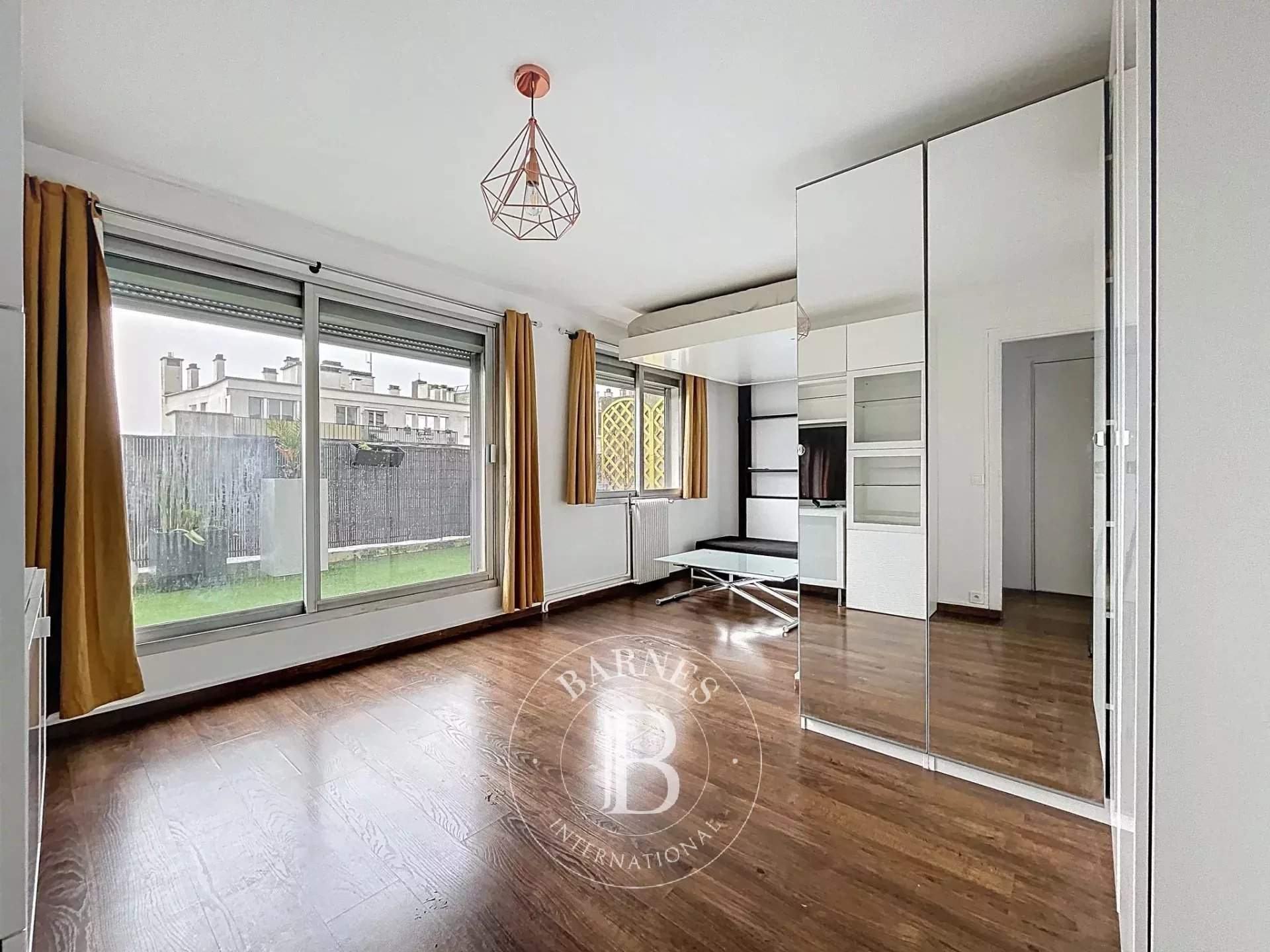 Boulogne-Billancourt  - Studio  - picture 1