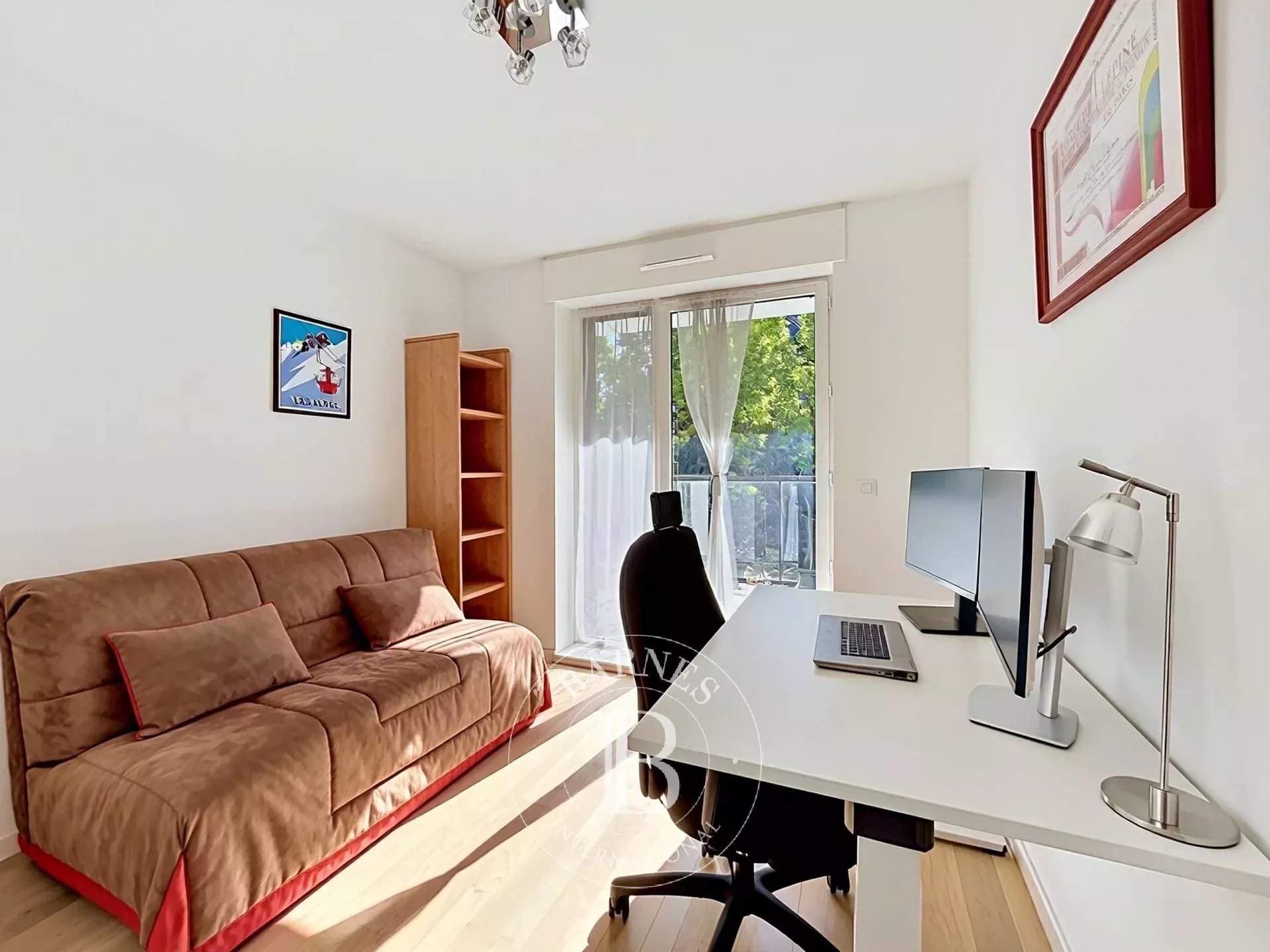 Saint-Cloud  - Apartment 2 Bedrooms - picture 8