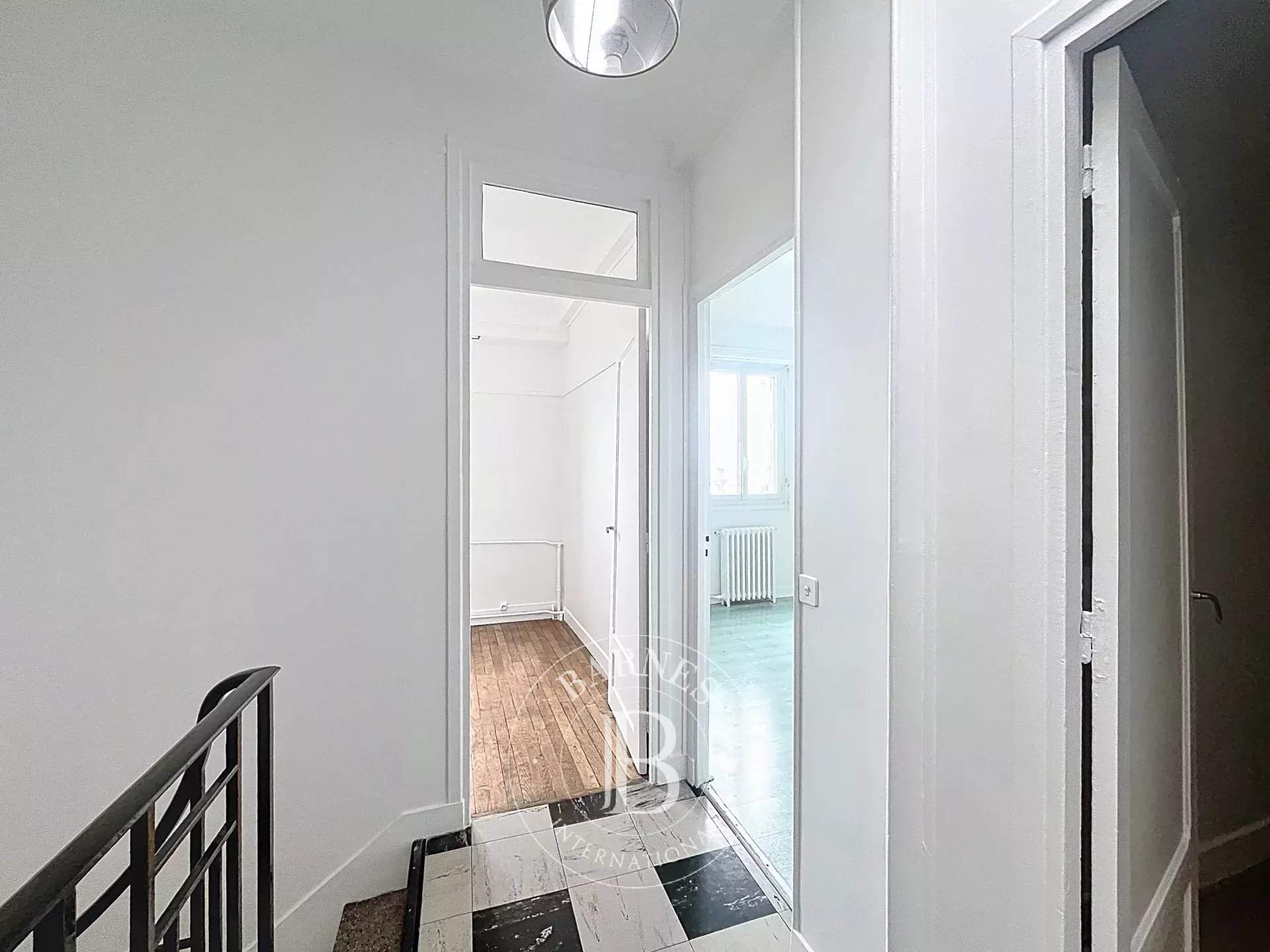 Saint-Cloud  - House 4 Bedrooms - picture 11