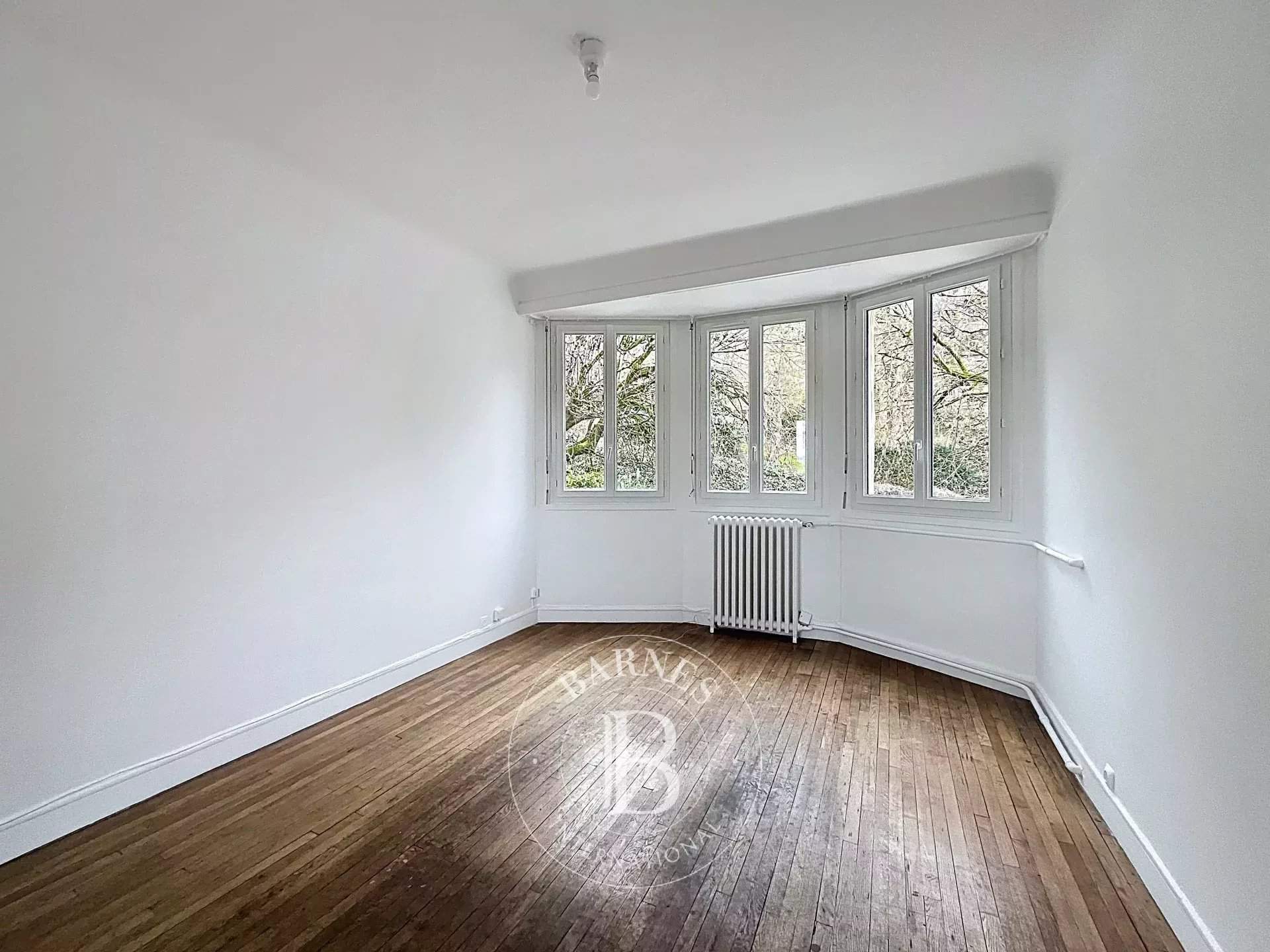 Saint-Cloud  - House 4 Bedrooms - picture 4