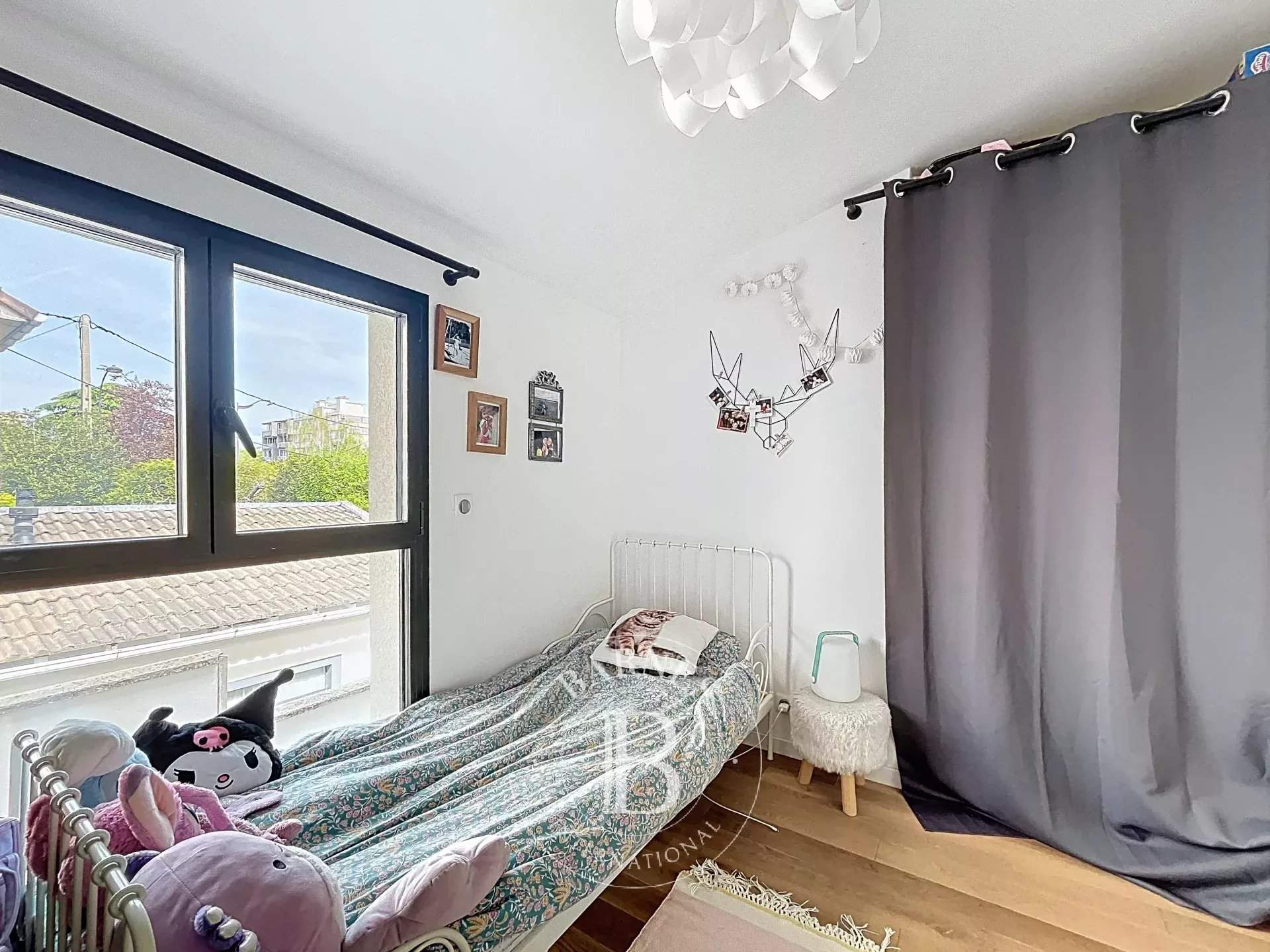 Rueil-Malmaison  - House 4 Bedrooms - picture 11