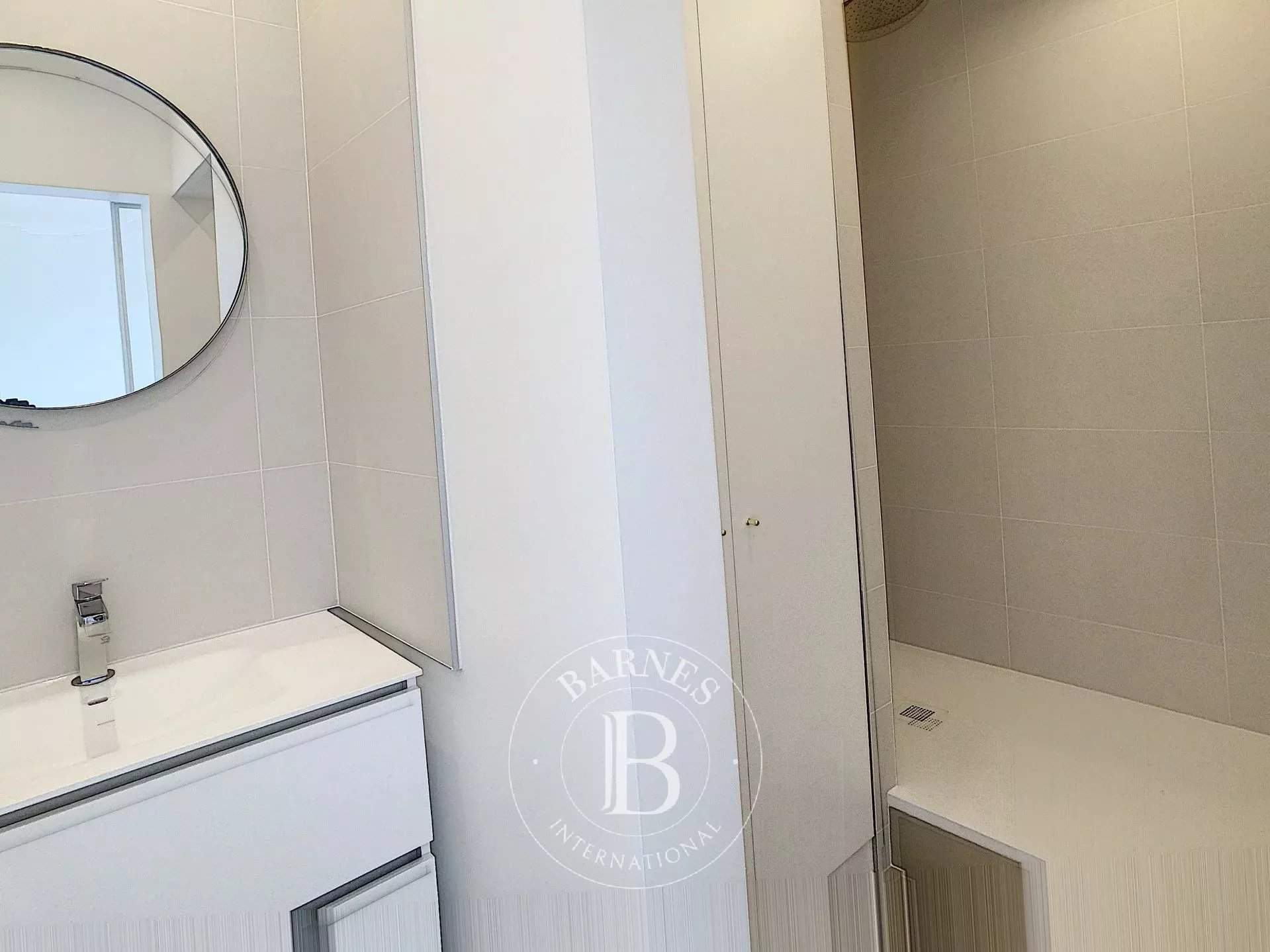 Boulogne-Billancourt  - Piso 3 Cuartos 2 Habitaciones - picture 12