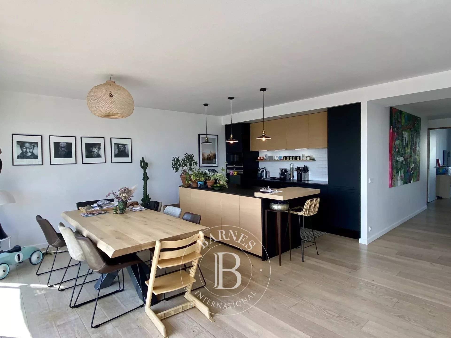 Suresnes  - Piso 4 Cuartos 3 Habitaciones - picture 10