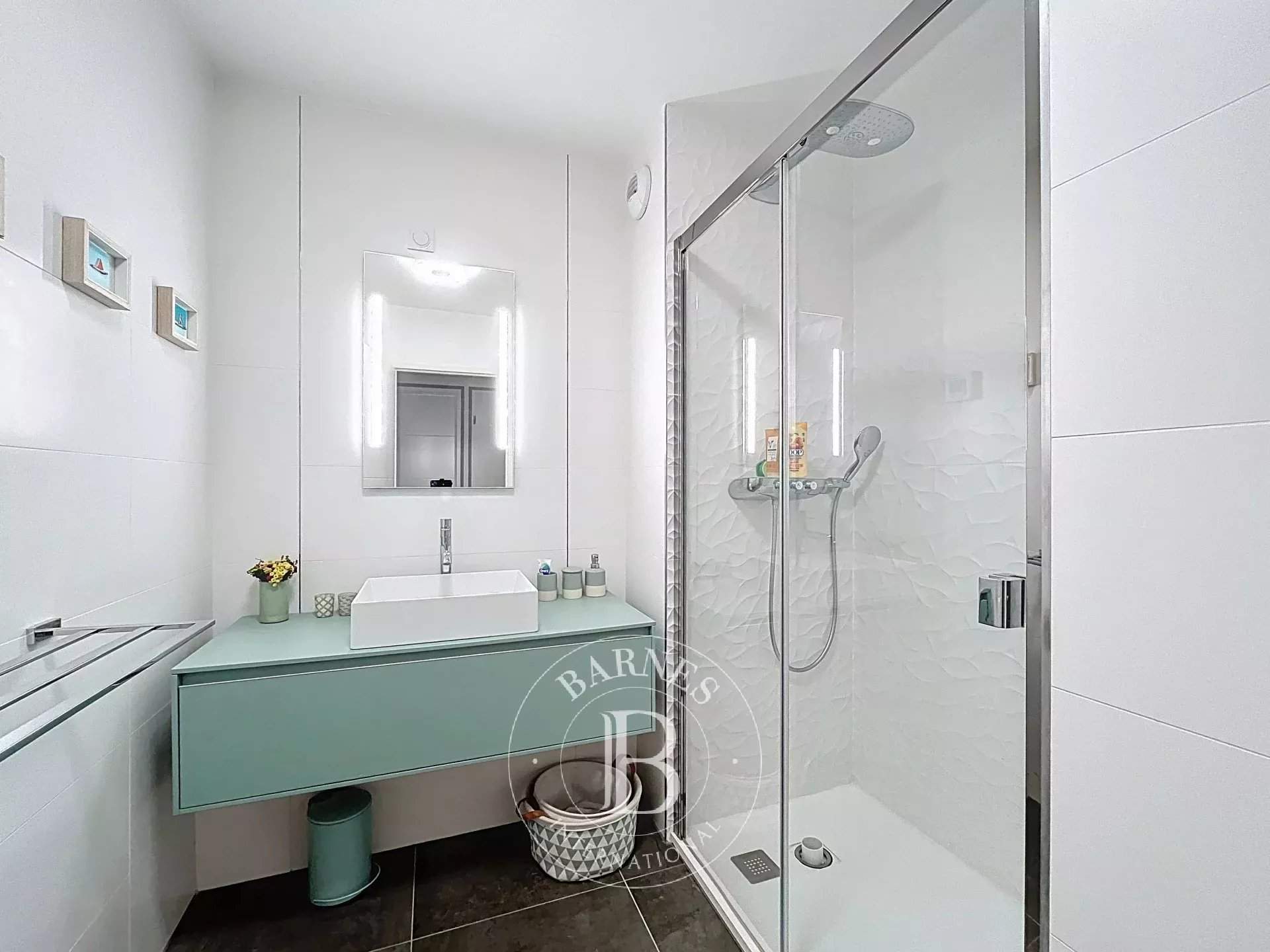 Suresnes  - House 4 Bedrooms - picture 13