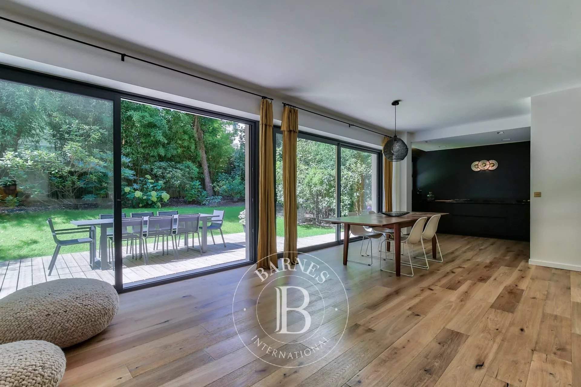 Boulogne-Billancourt  - Piso 5 Cuartos 3 Habitaciones - picture 3