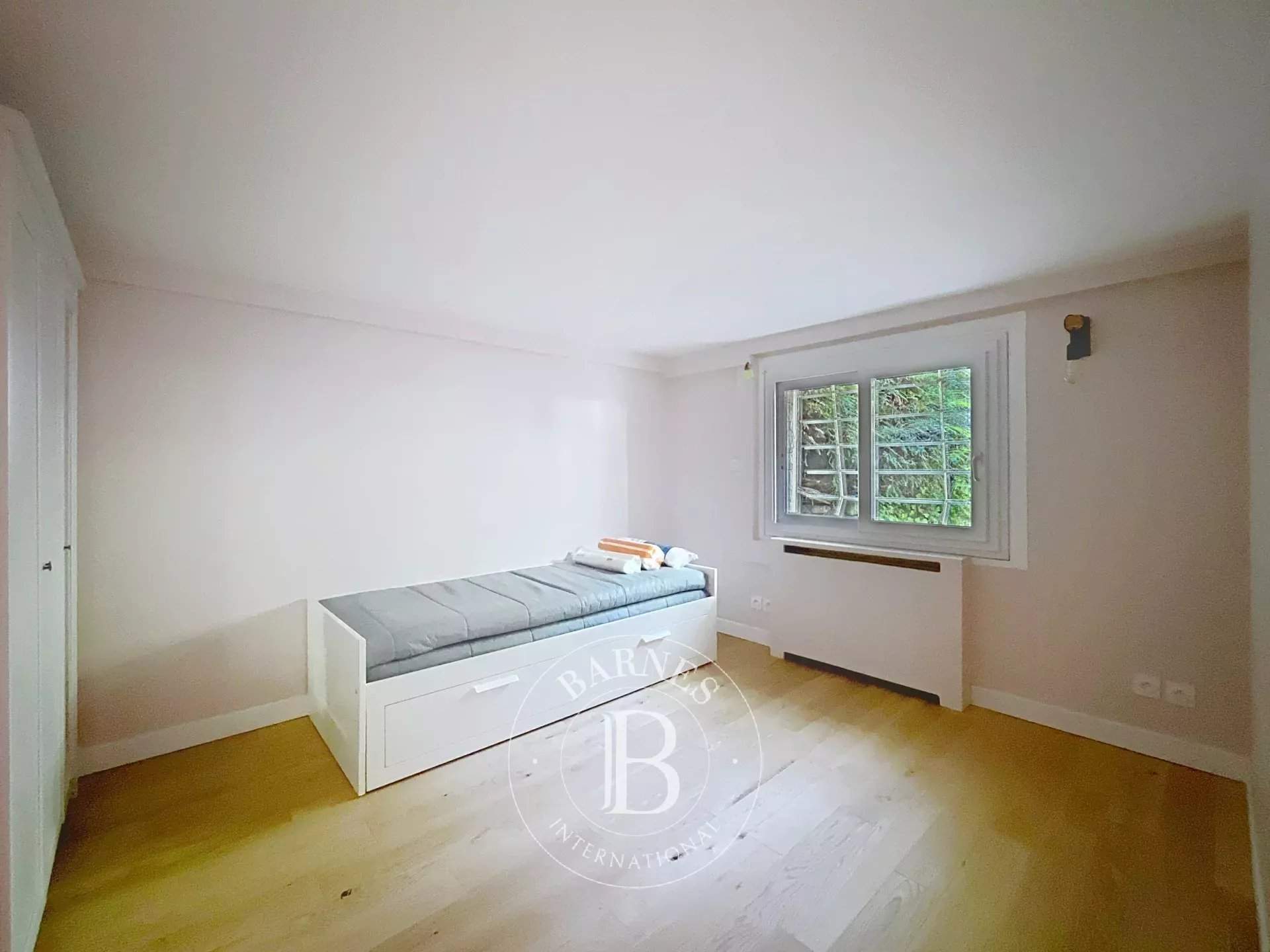 Rueil-Malmaison  - House 5 Bedrooms - picture 15