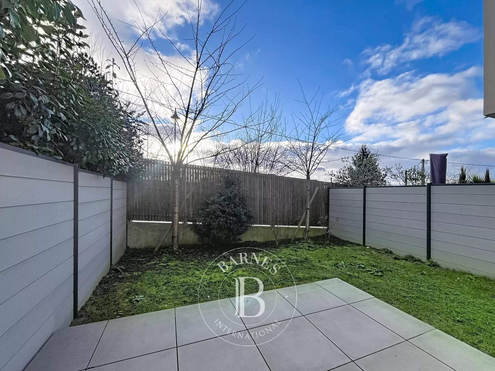 Rueil-Malmaison  - Maison 4 Pi&egrave;ces 2 Chambres - picture 13