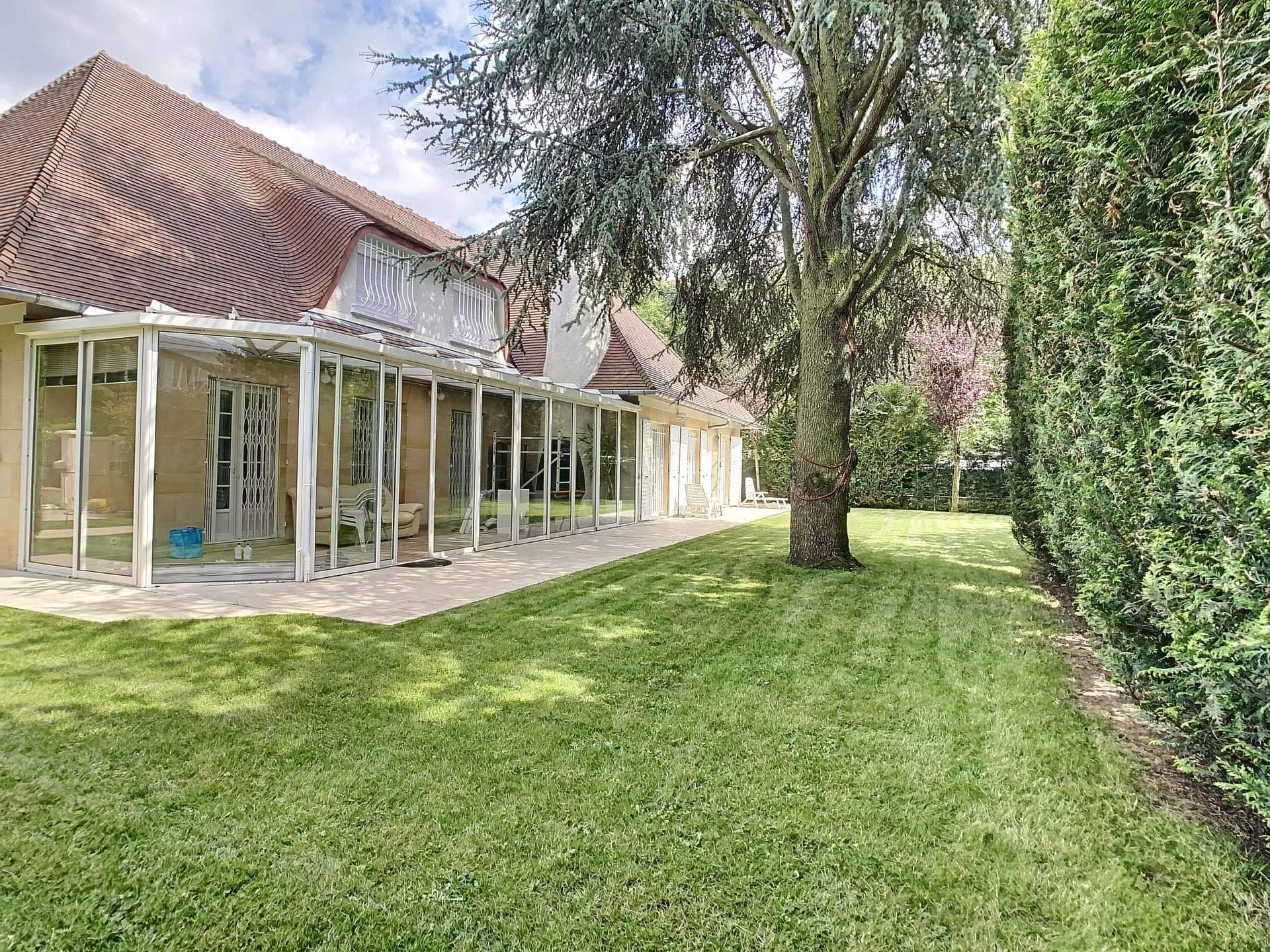 Vaucresson  - House 4 Bedrooms - picture 9