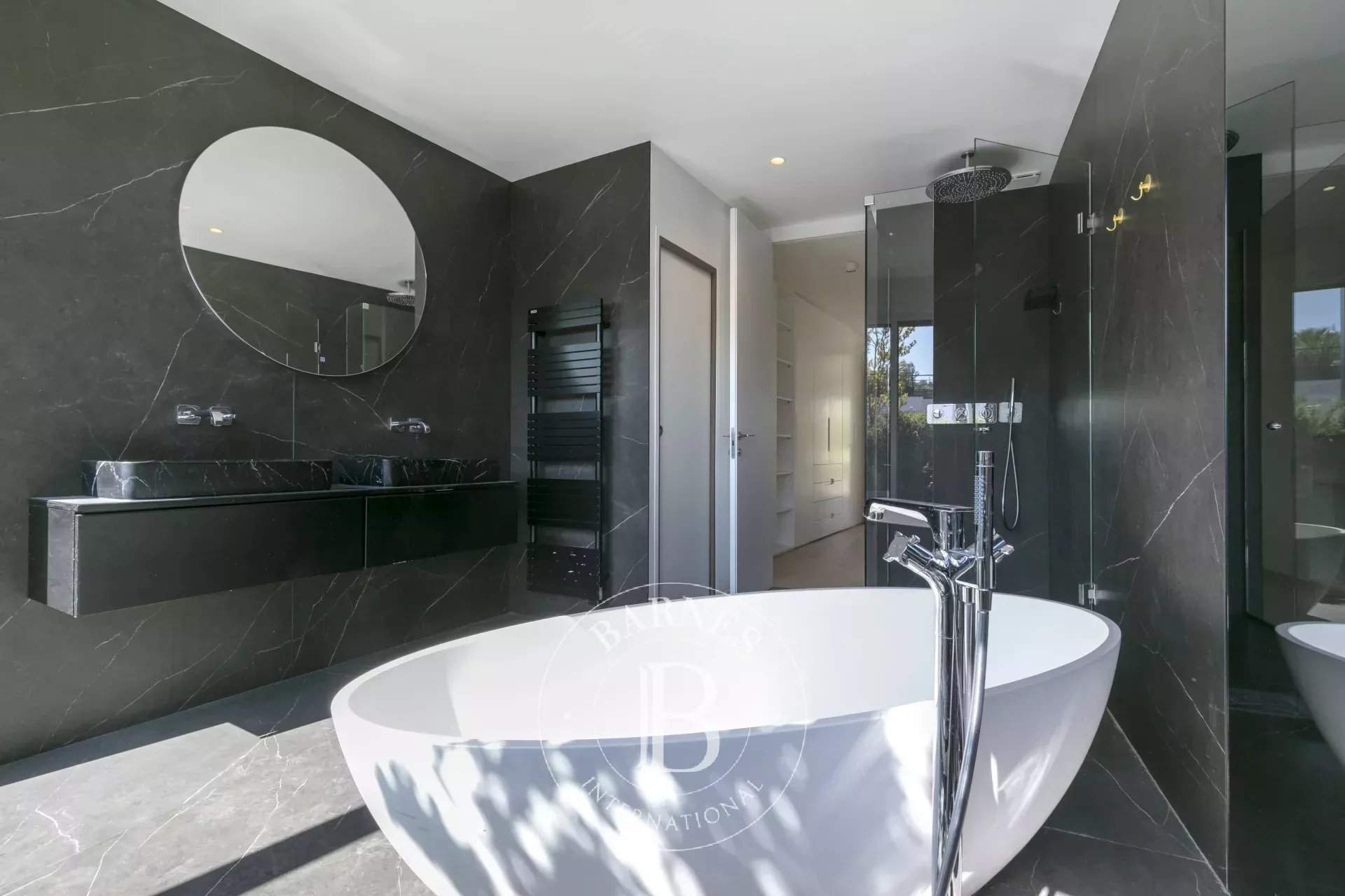 Issy-les-Moulineaux  - House 5 Bedrooms - picture 16