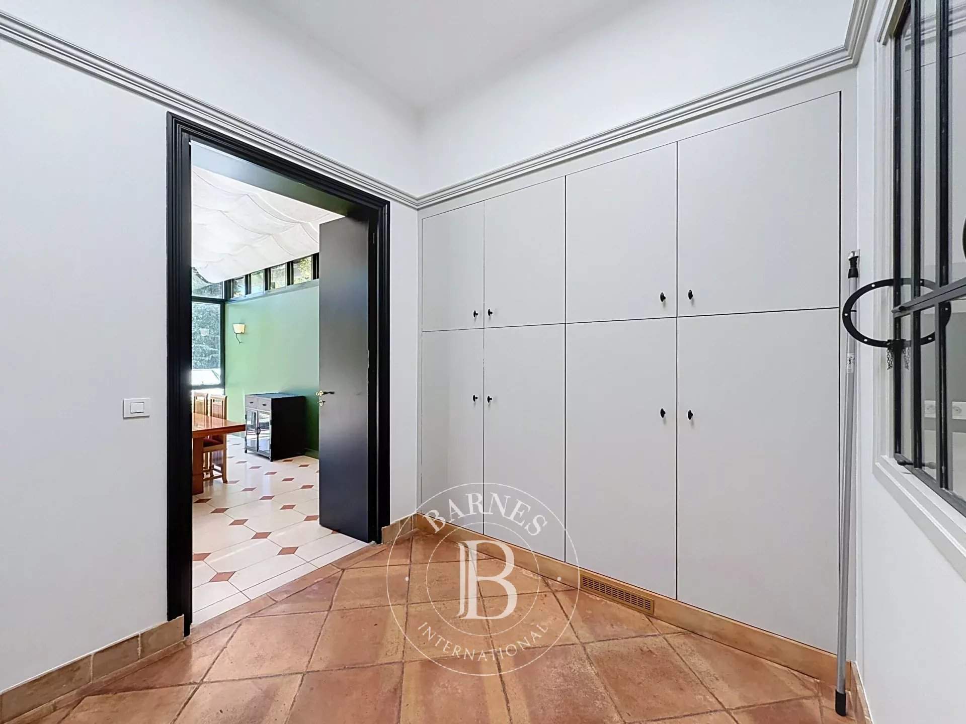 Saint-Cloud  - House 6 Bedrooms - picture 10