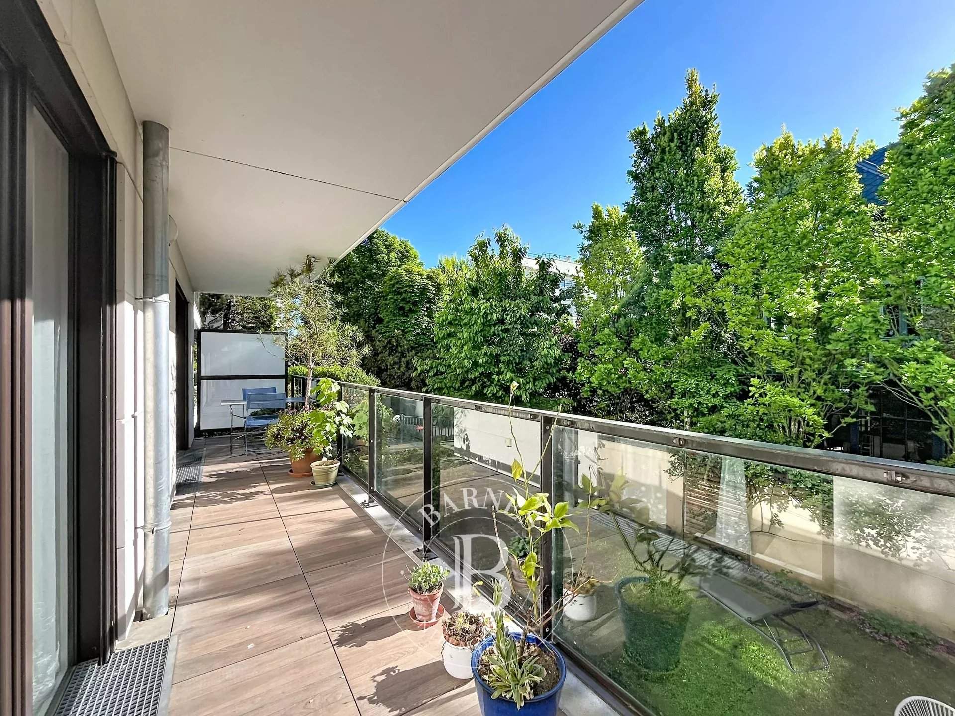 Saint-Cloud  - Apartment 2 Bedrooms - picture 1