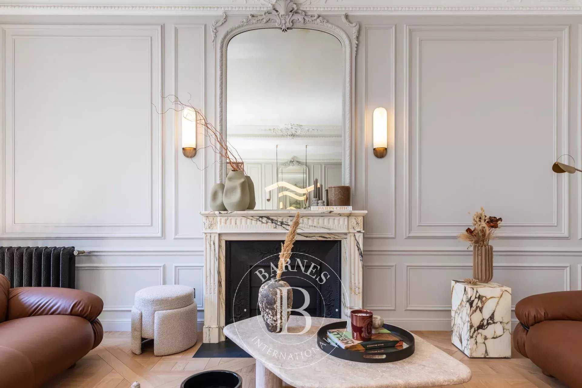 Paris  - Apartment 3 Bedrooms