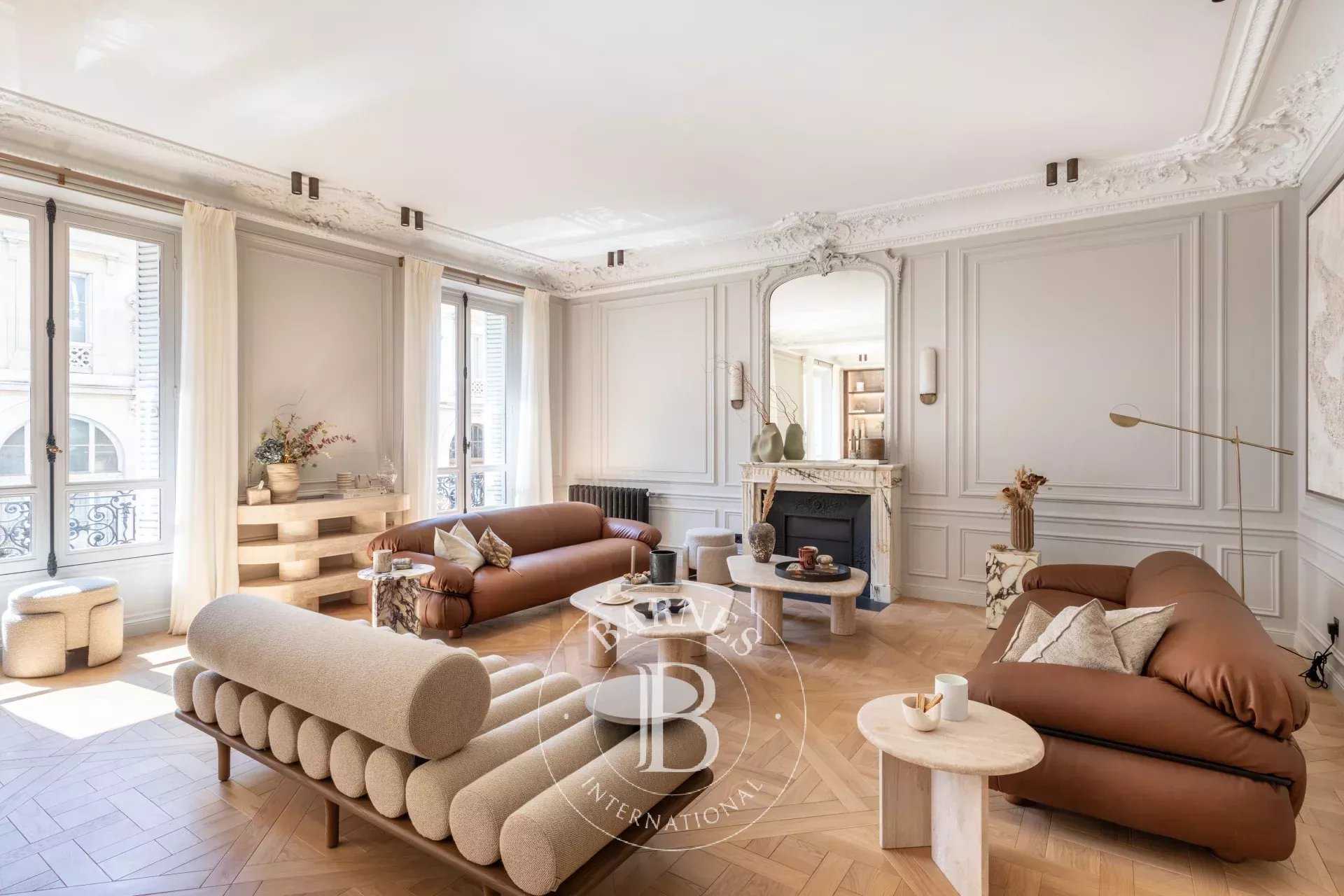 Paris  - Apartment 3 Bedrooms