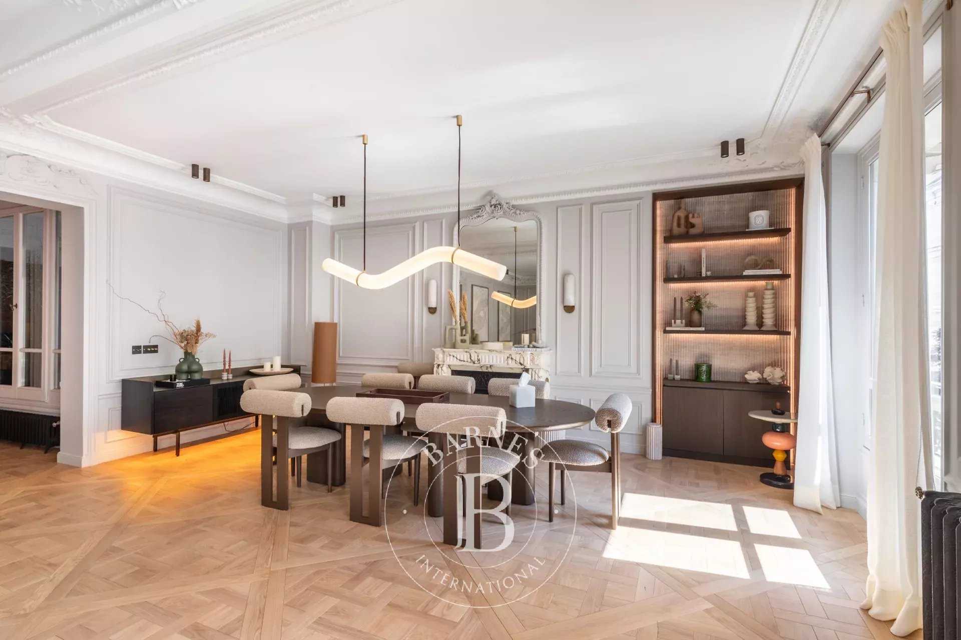 Paris  - Apartment 3 Bedrooms