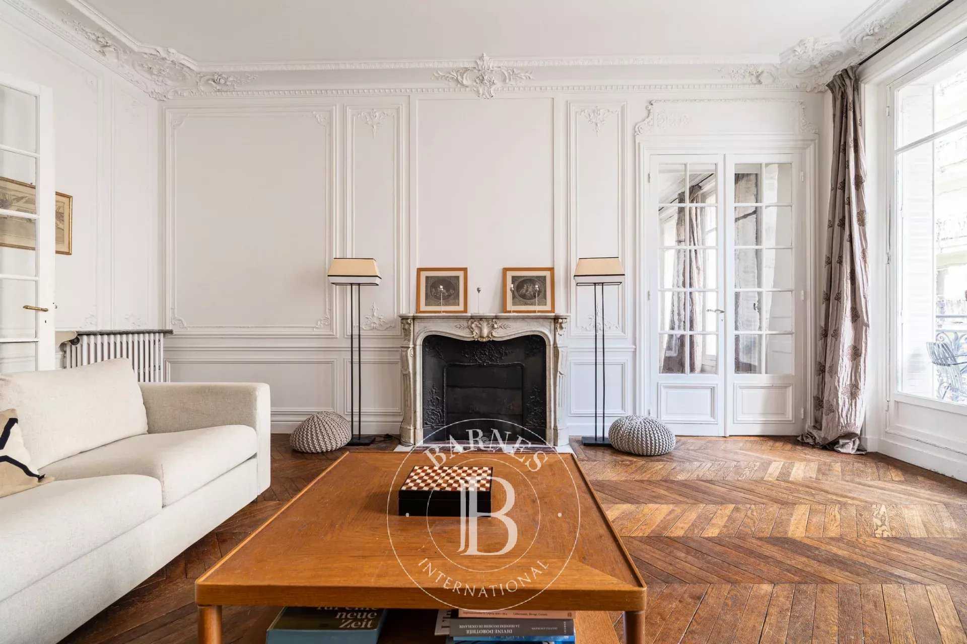 Paris  - Apartment 4 Bedrooms