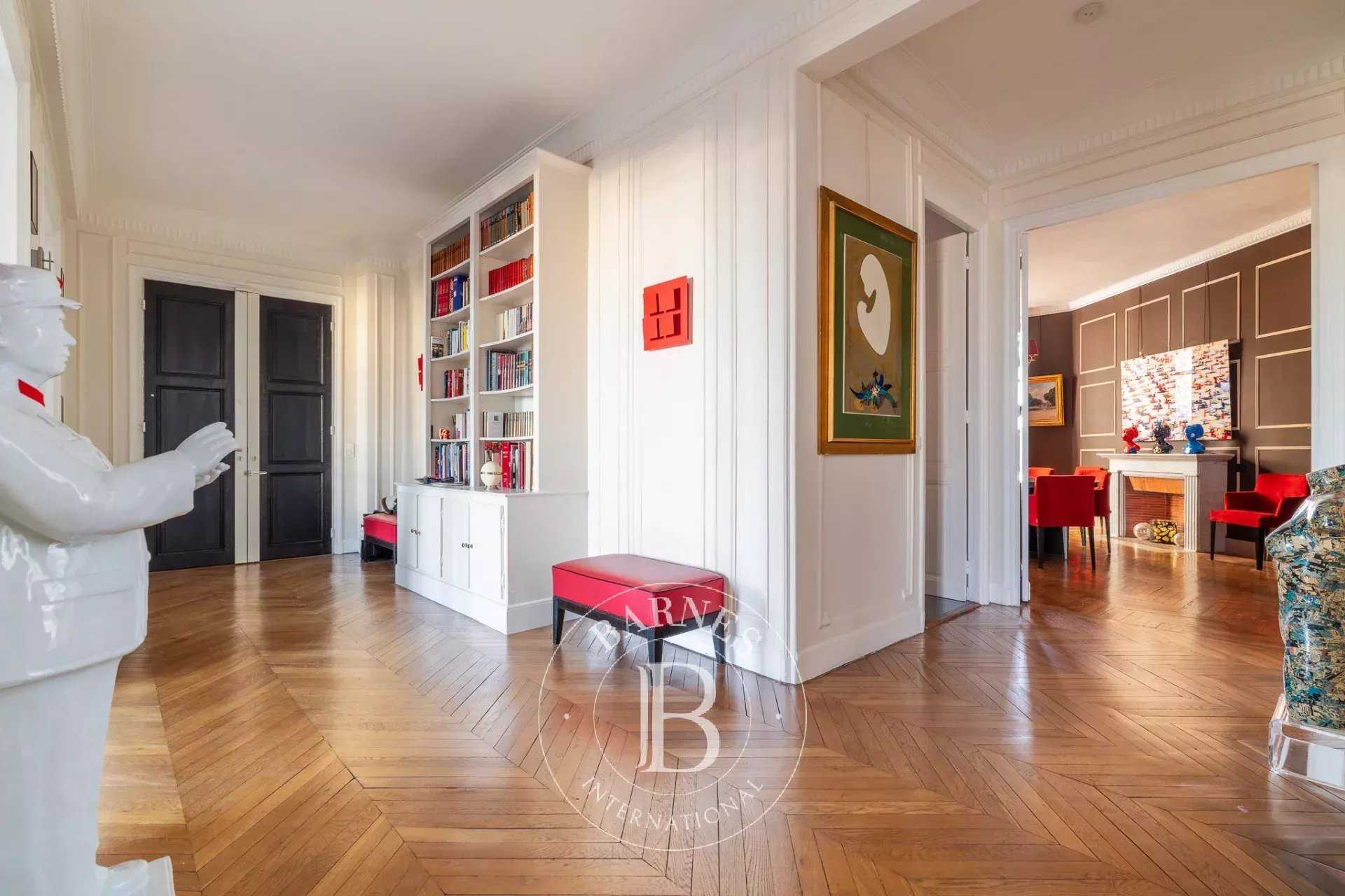 Paris  - Piso 7 Cuartos 4 Habitaciones