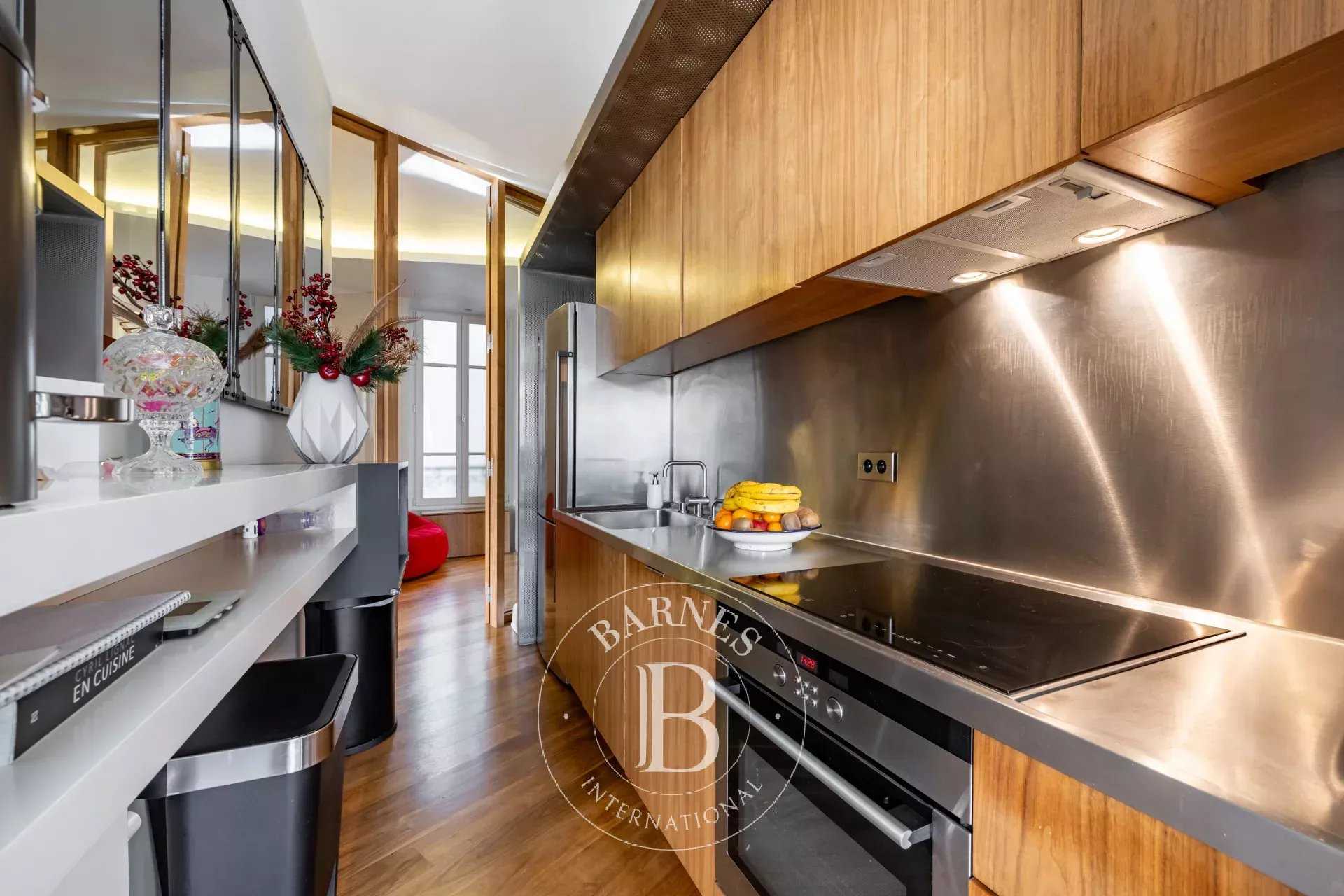 Paris  - Apartment 3 Bedrooms
