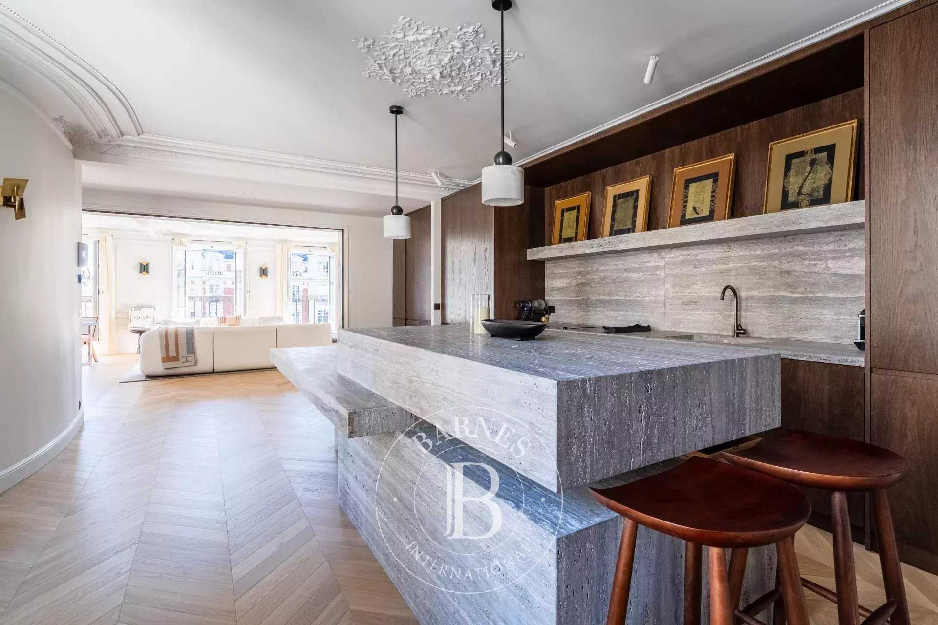 Paris  - Apartment 3 Bedrooms