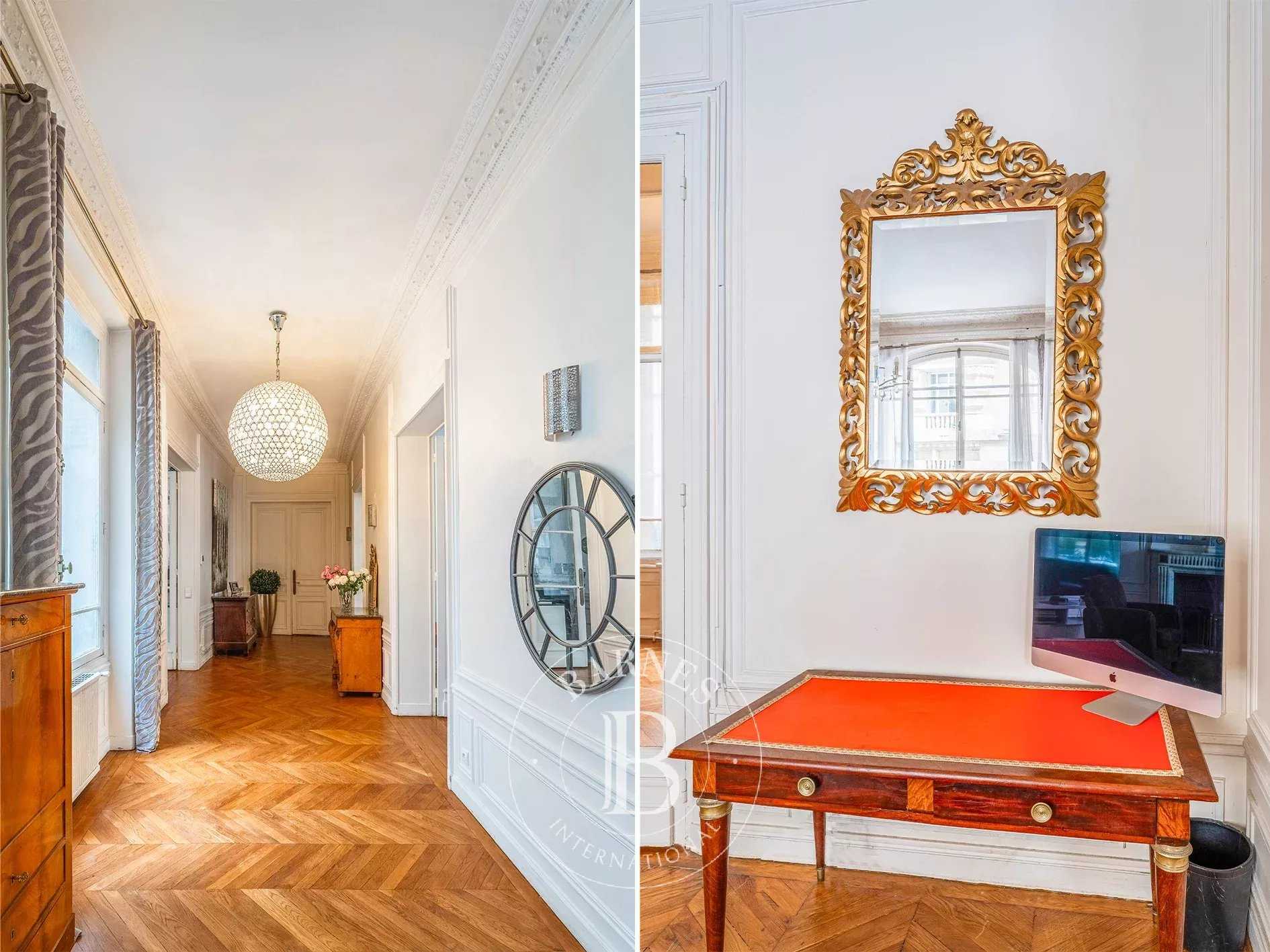 Paris  - Appartement 6 Pièces 4 Chambres
