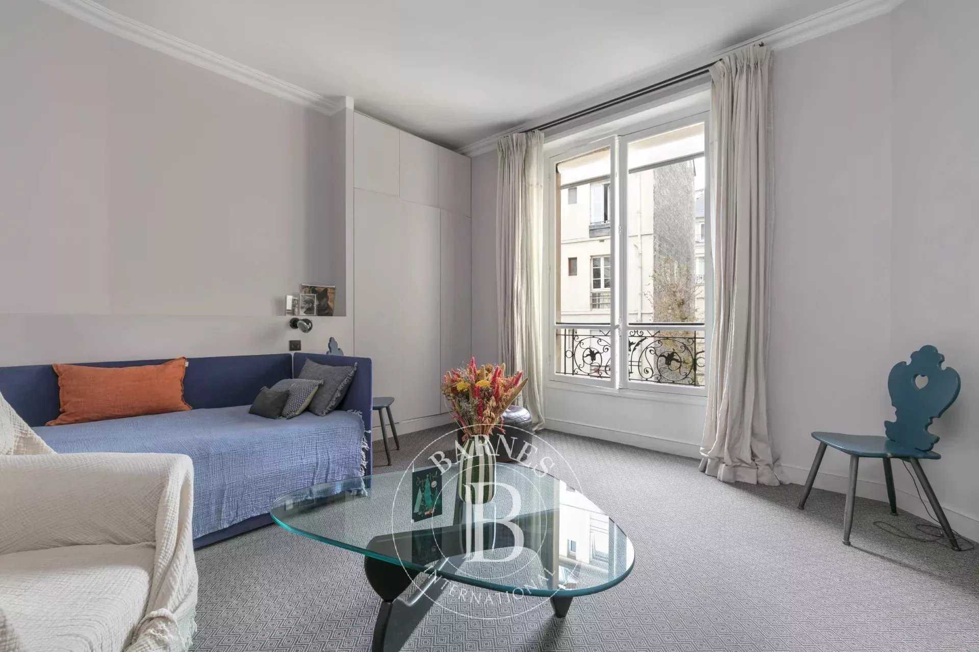 Paris  - Apartment 3 Bedrooms