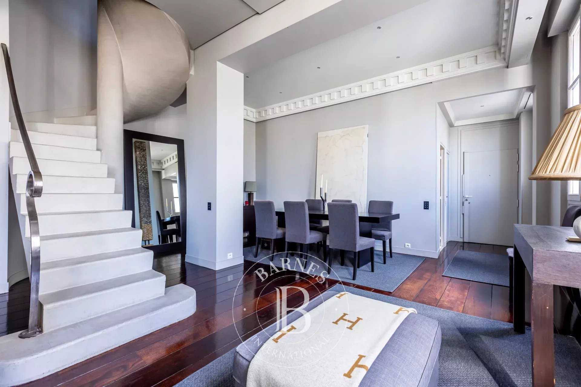 Paris  - Apartment 2 Bedrooms