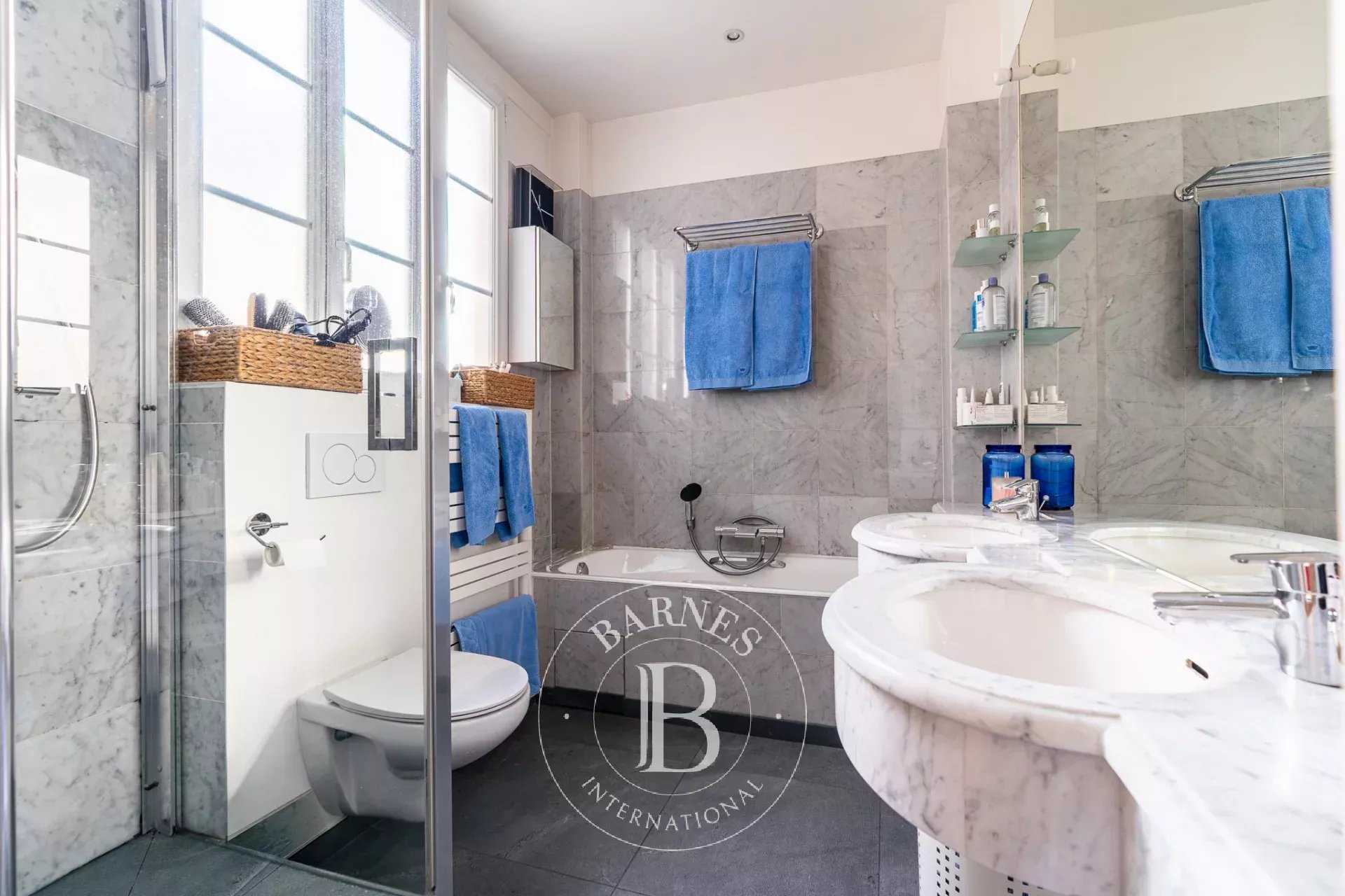 Paris  - Piso 7 Cuartos 4 Habitaciones