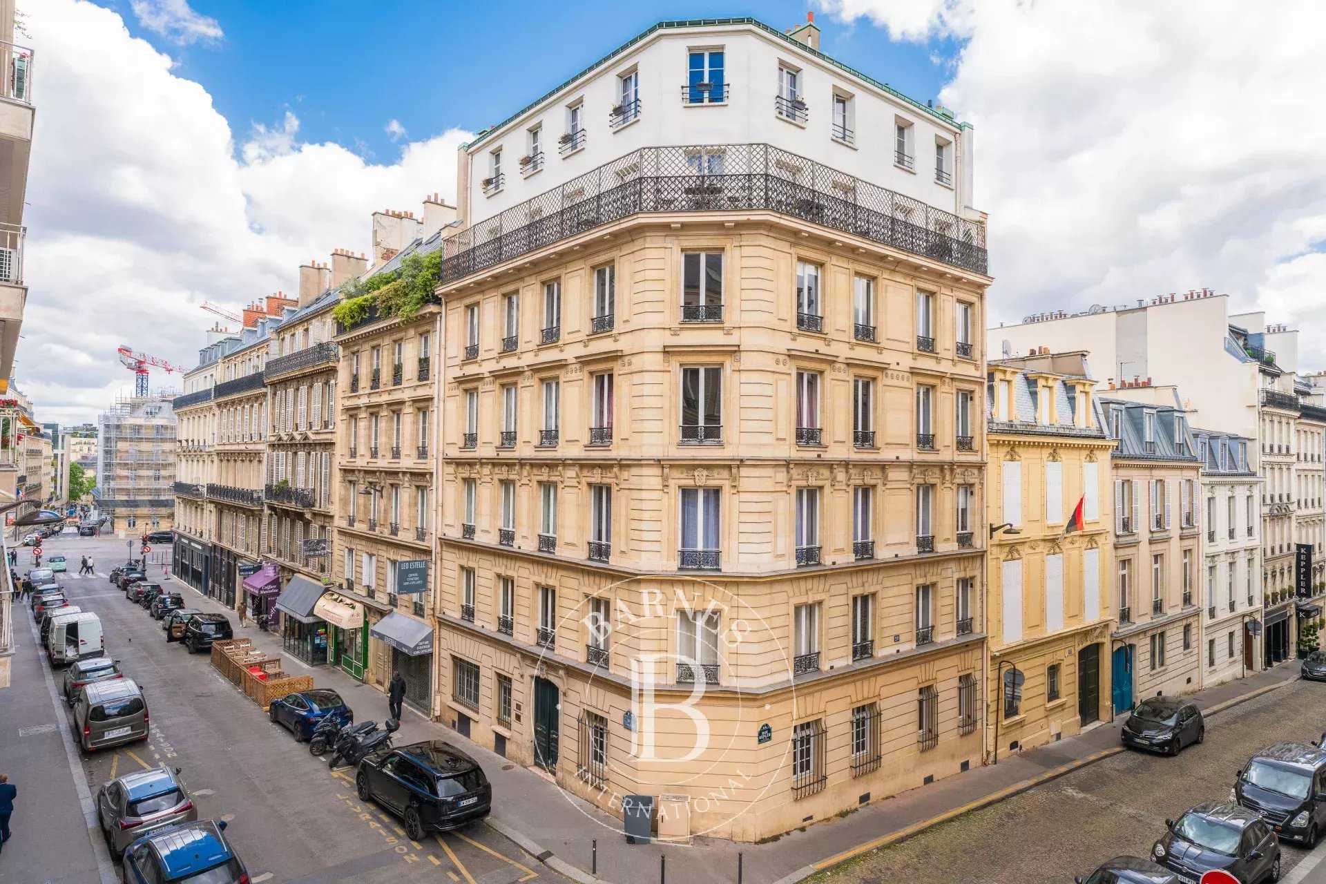 Paris  - Apartment 2 Bedrooms