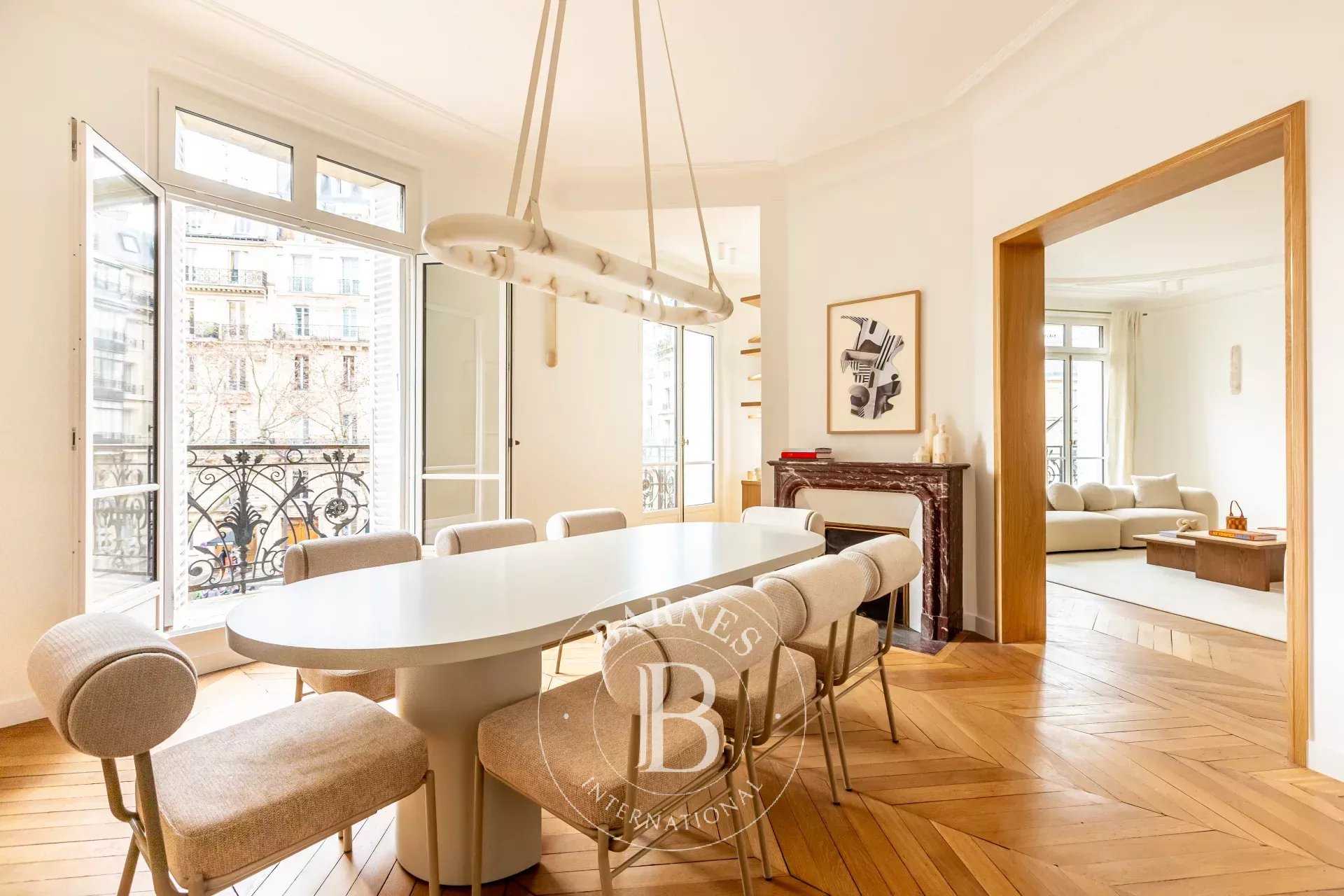 Paris  - Apartment 4 Bedrooms