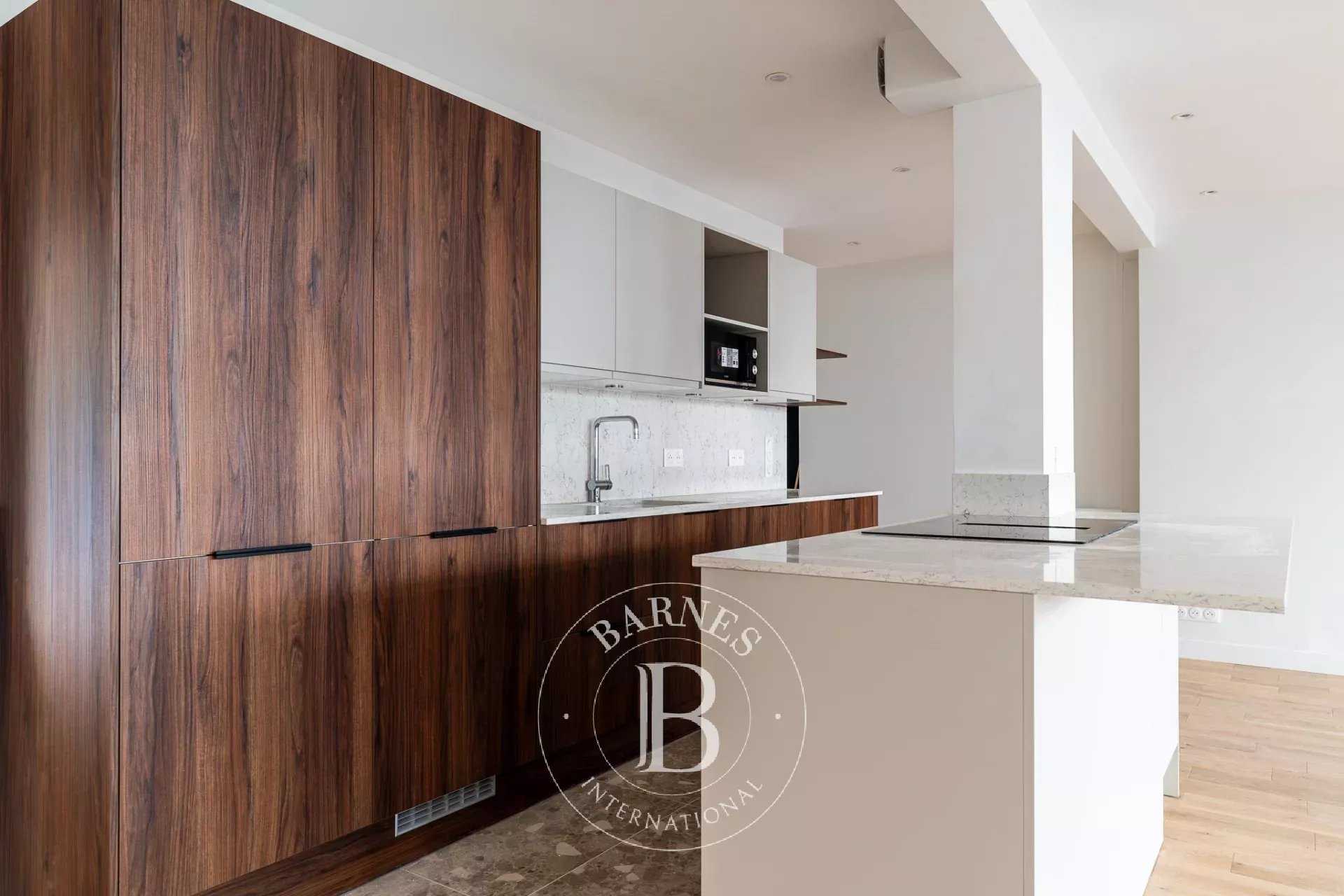 Paris  - Apartment 3 Bedrooms