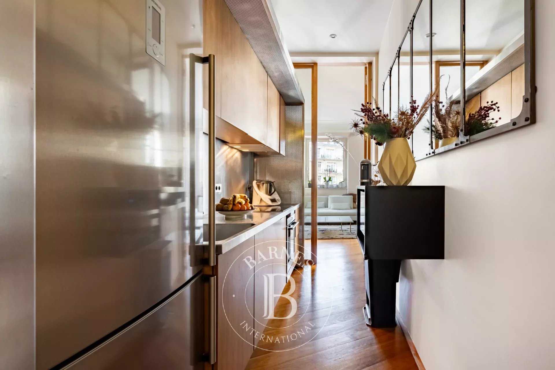 Paris  - Apartment 3 Bedrooms