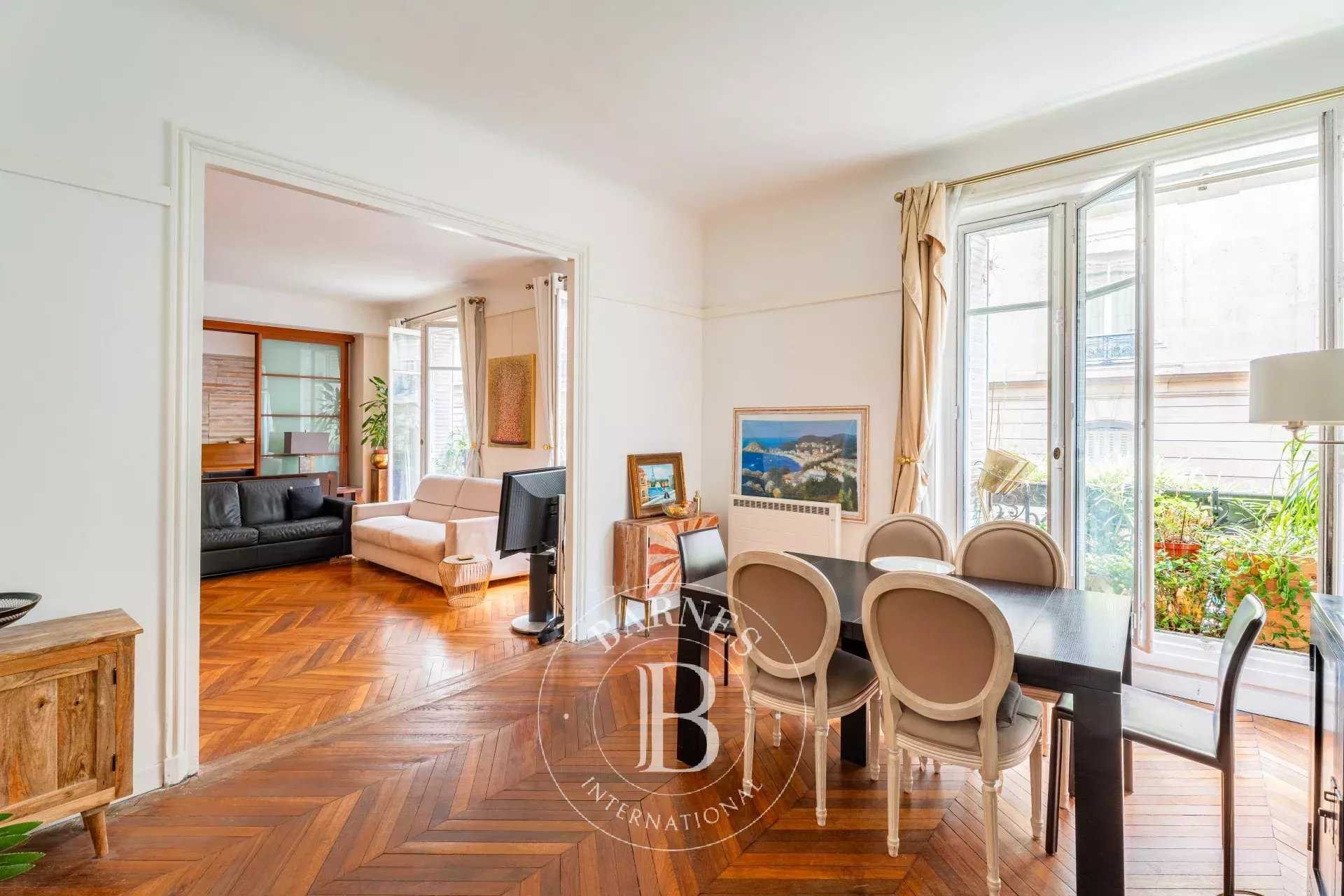 Apartment Paris 75016  -  ref 86180502 (picture 2)